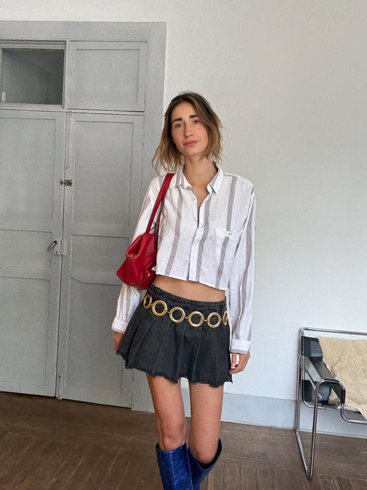 Reworked Cropped Button-Up Shirt – Vintage Rivela in Textured Striped Fabric, Upcycled from Menswear, Soft Linen Feel, Size M