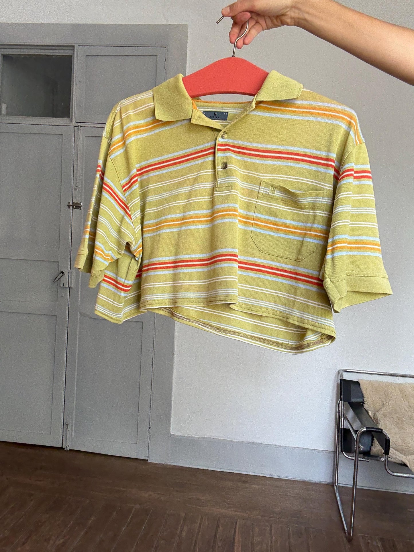 Reworked Vintage Belika Polo – Cropped Striped Polo Shirt in Cheerful Colors, Unisex Oversized Fit, Upcycled from Menswear, Size L