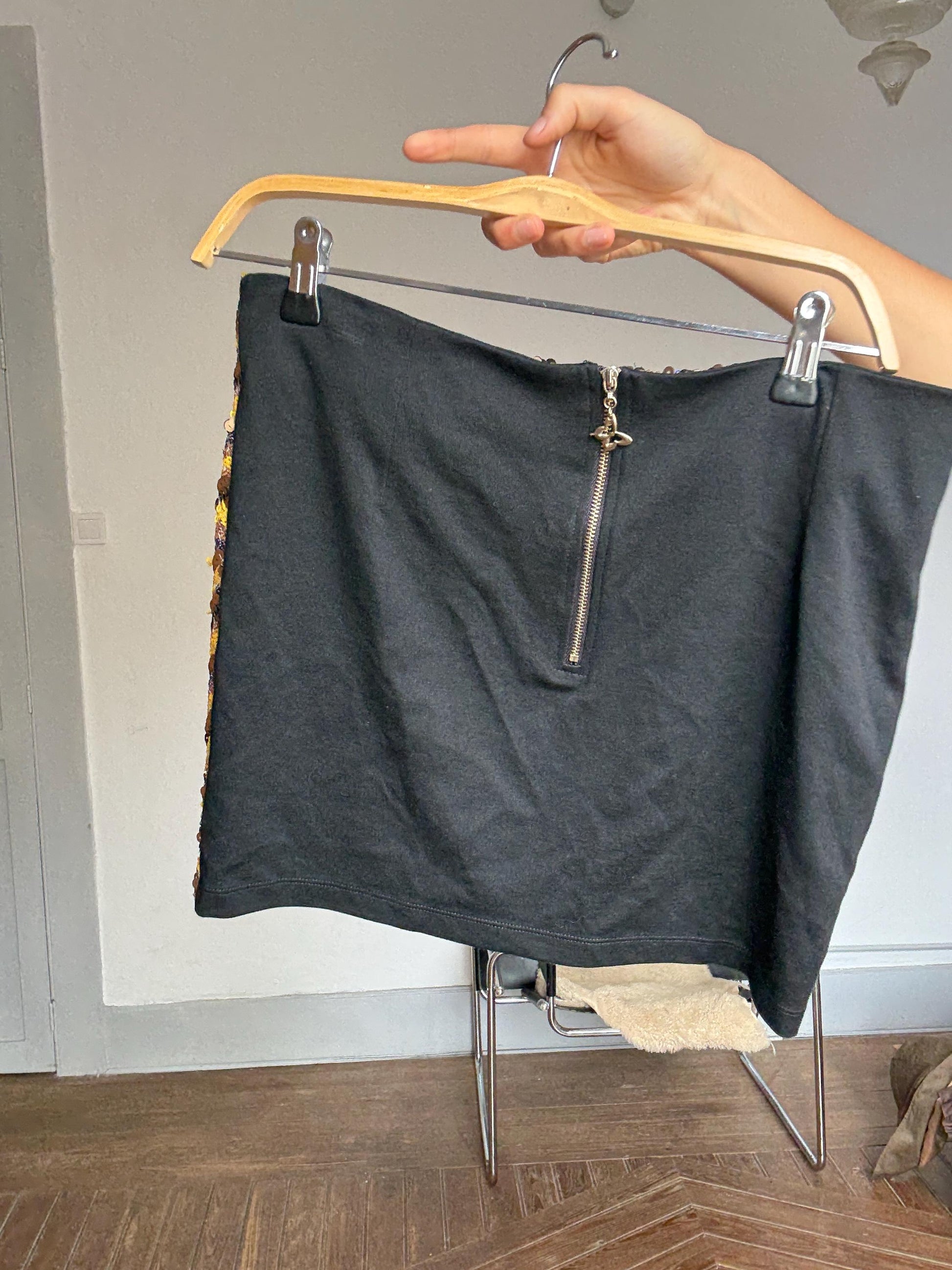 Sequin Mini Skirt – Vintage Party Skirt in Zigzag Gold Sparkle, Festive Y2K Night Out Piece, Size L, NYE/Christmas Look