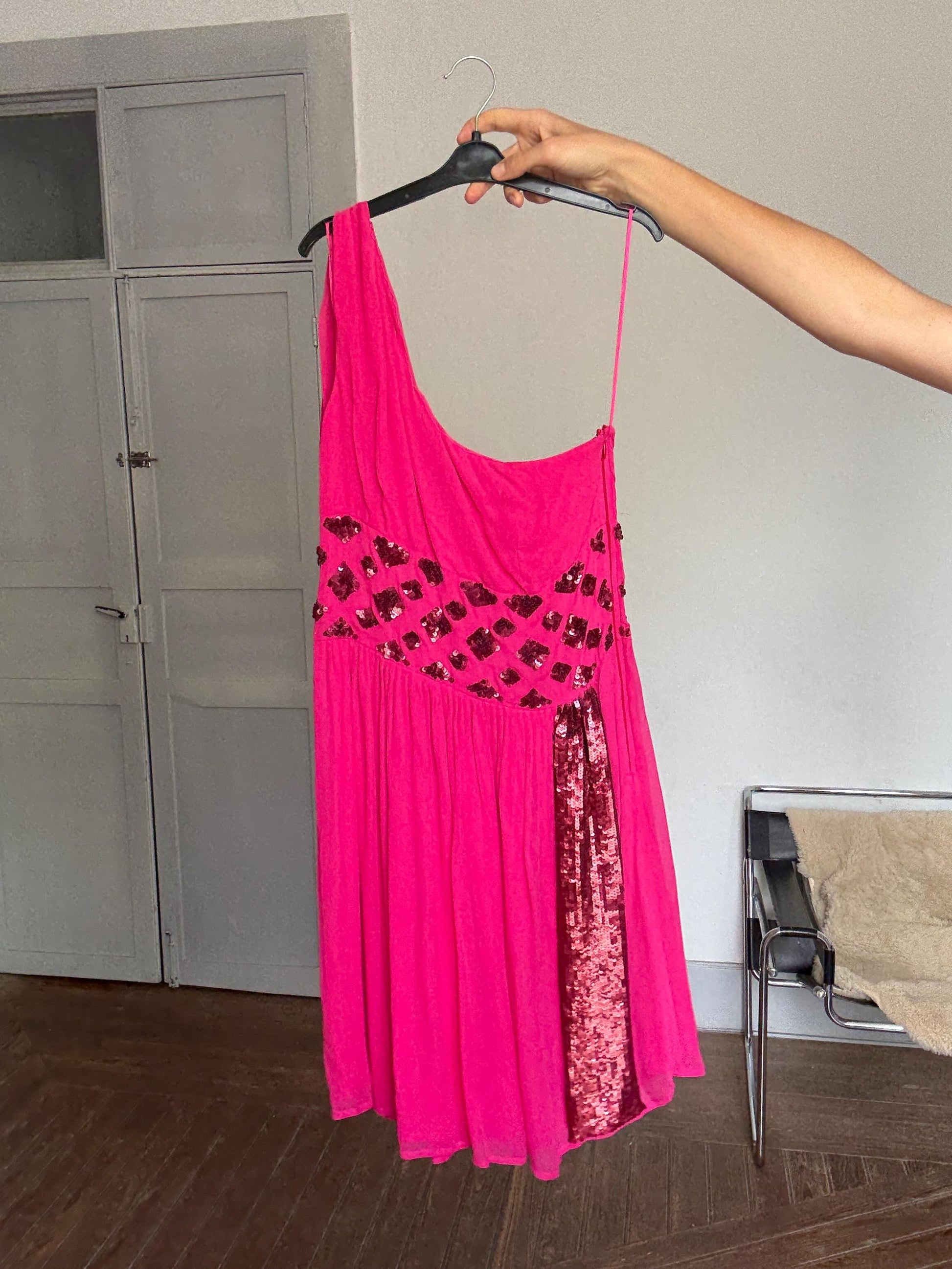 Pink One-Shoulder Sequin Mini Dress – Size 38 | Sparkly Cocktail Party Dress | Y2K Glam Look | Side Zipper Closure