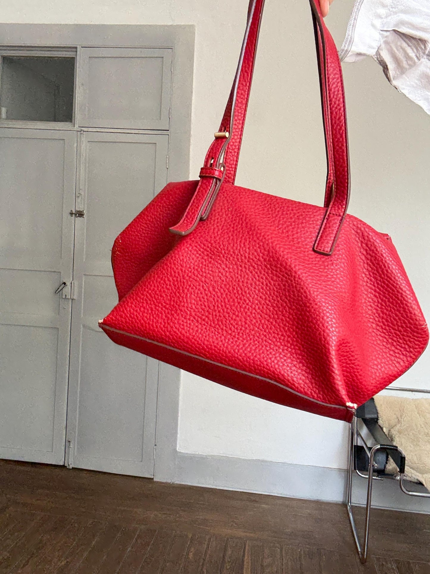 Red Shoulder Bag – Bold Designer Tote, Textured Finish, Adolfo Dominguez Red faux Leather Shoulder Bag – Bold Designer Tote, Bargain deal