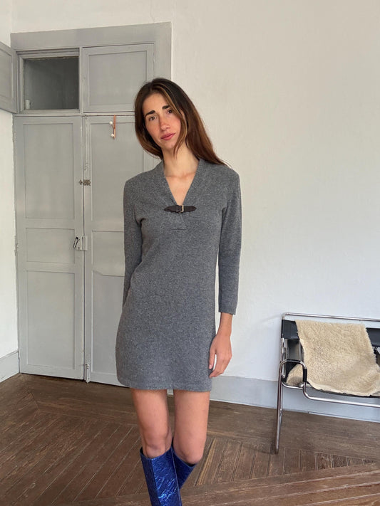 Vintage Massimo Dutti grey wool sweater dress – Italian yarn, minimalist fall/winter look, buckle detail, size M, soft & warm