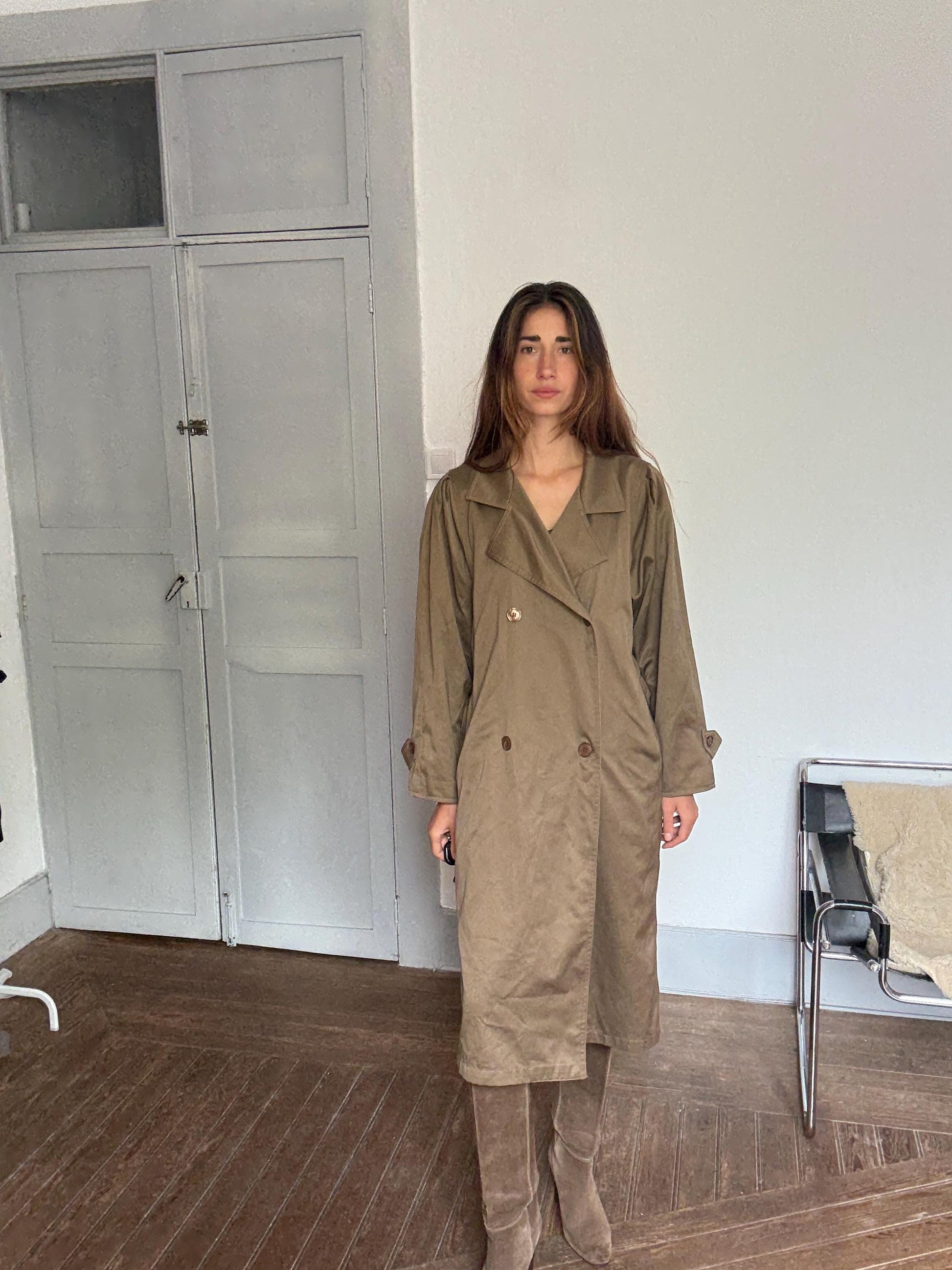 UNISEX Vintage Oversized Trench Coat – Long Brown Classic – Minimalist Fall Layer – Size M/L