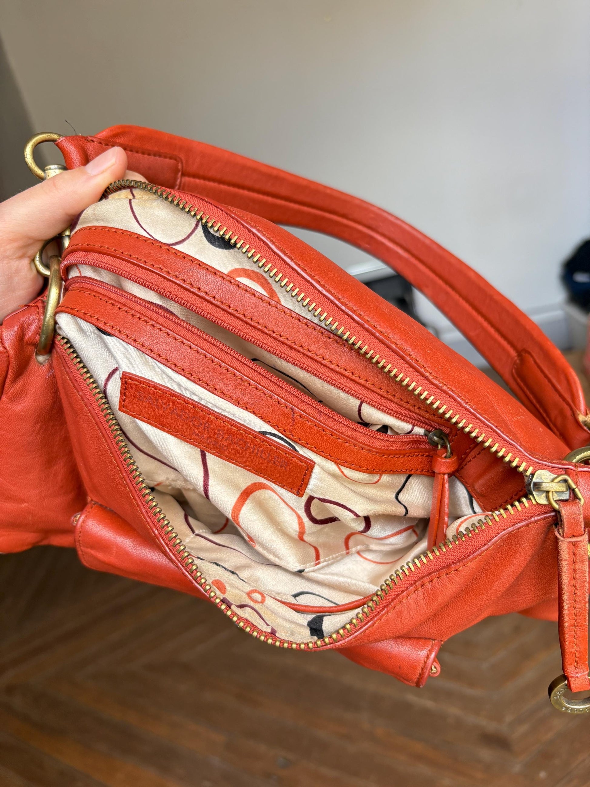 Vintage salvador bachiller orange leather shoulder bag – y2k style, luxe designer, minimal wear