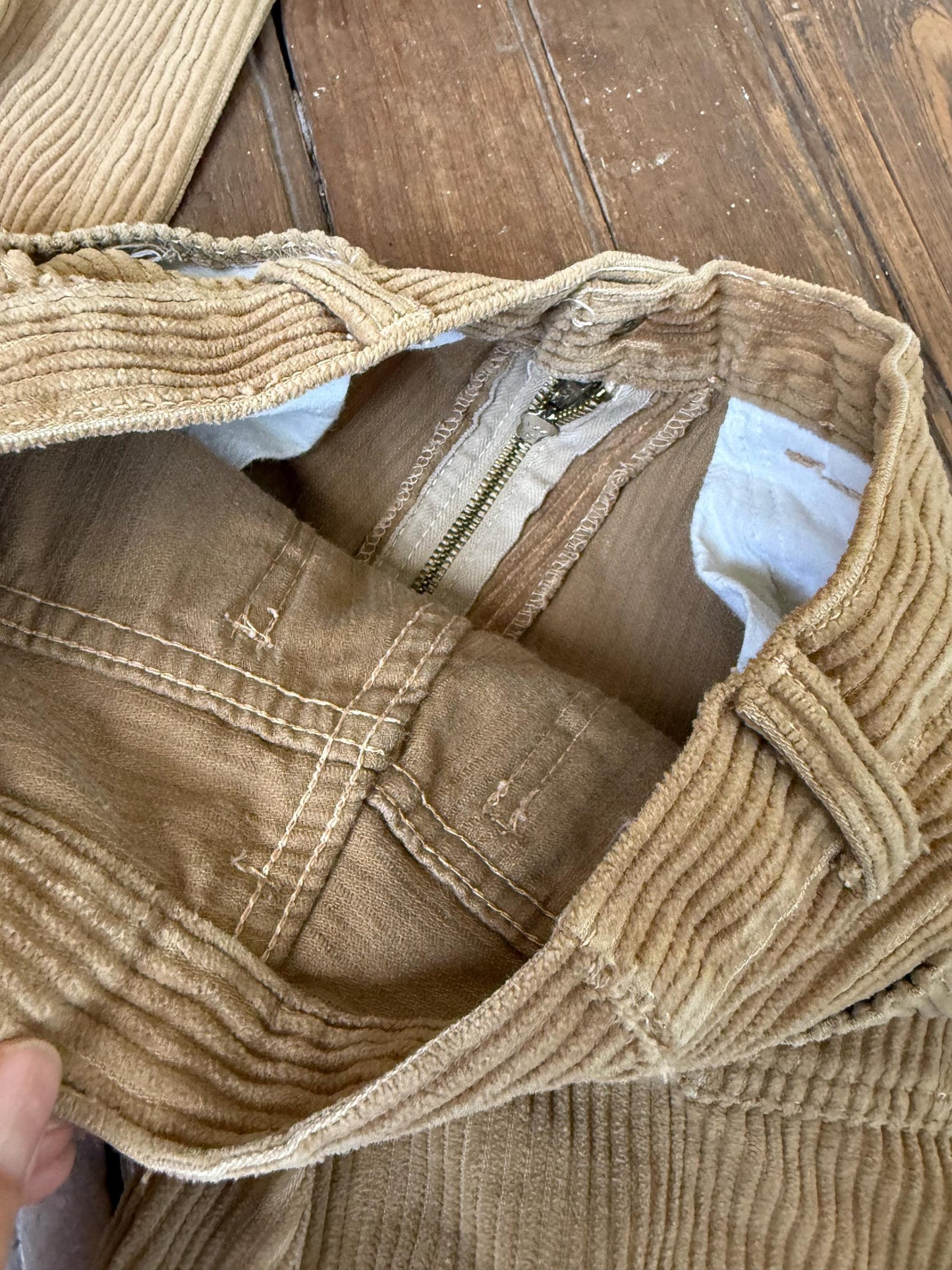 Vintage corduroy pants by billy | tan high waist straight leg | petite fit | 90s style cord trousers | size xxs–xs
