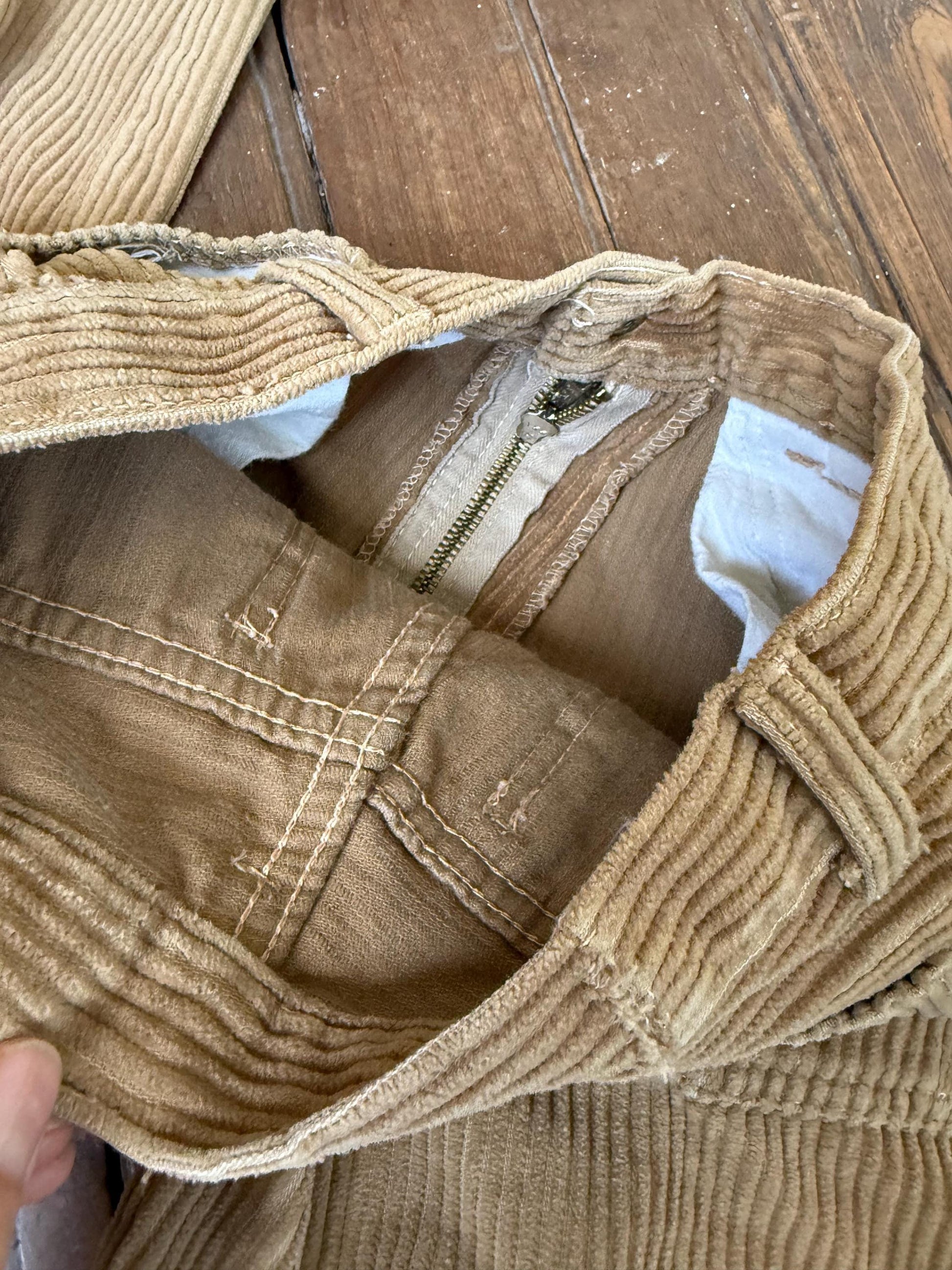 Vintage corduroy pants by billy | tan high waist straight leg | petite fit | 90s style cord trousers | size xxs–xs