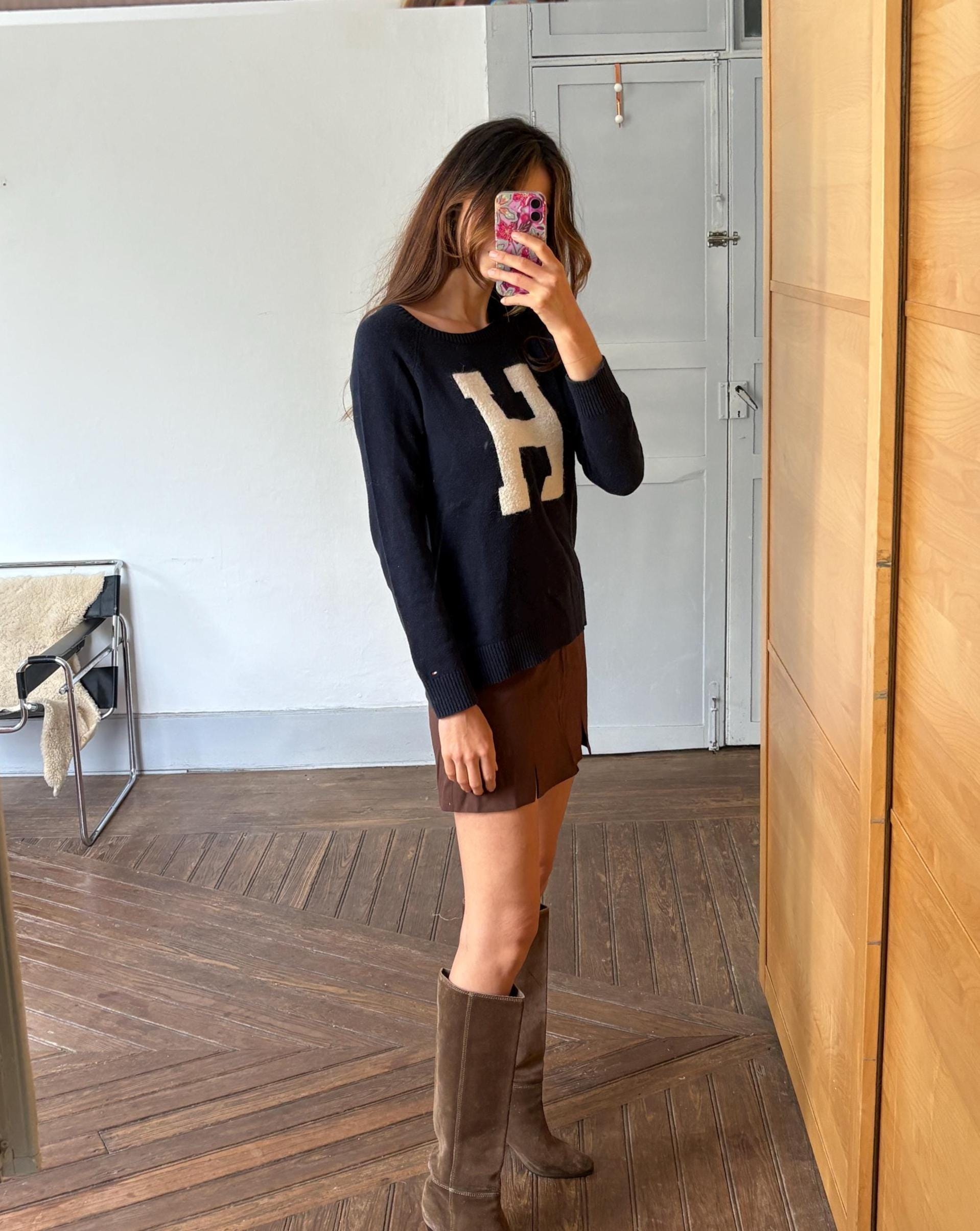 Vintage tommy hilfiger jumper - h letter logo navy blue preppy knit - college style sweater, size m