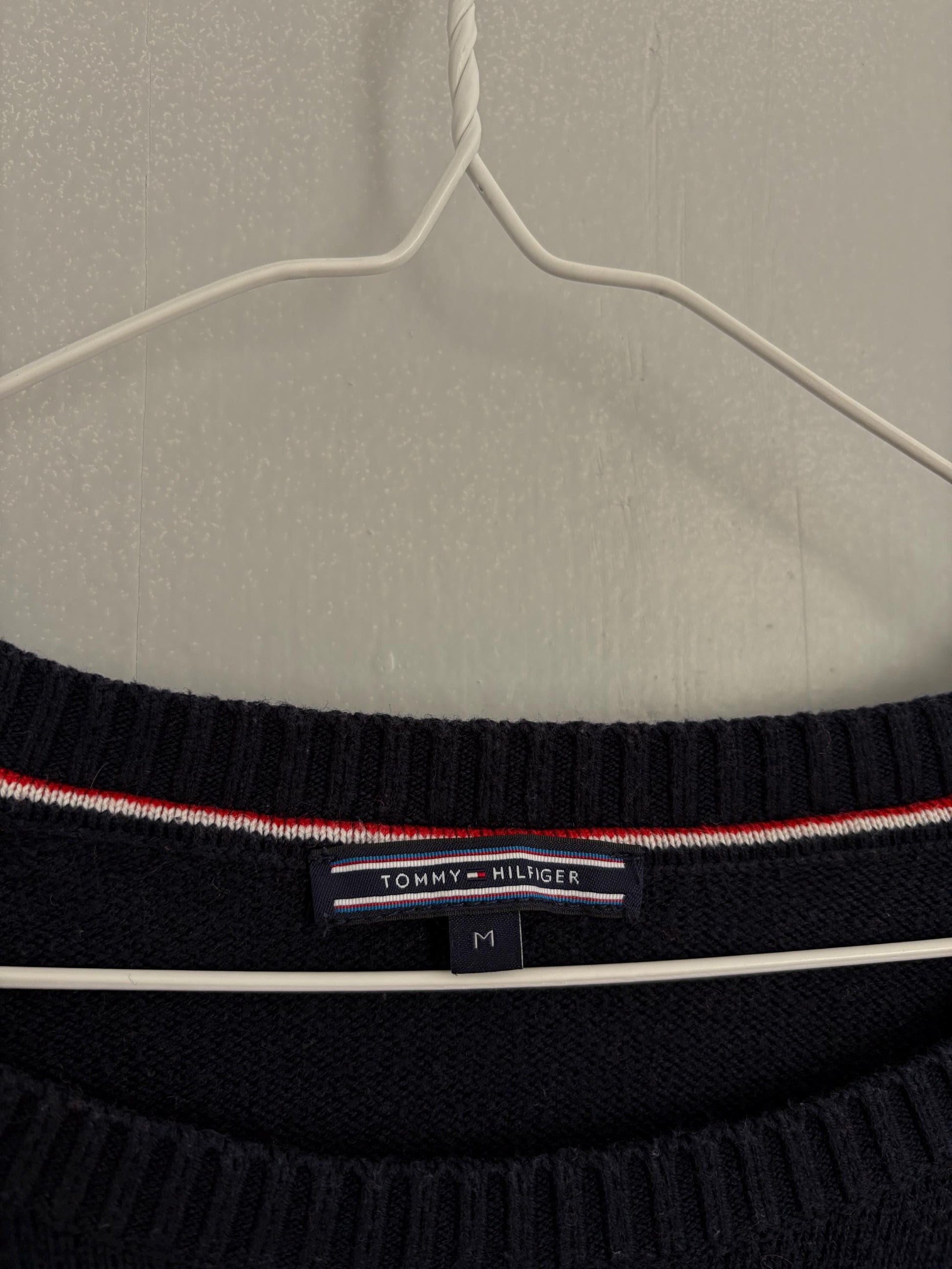 Vintage tommy hilfiger jumper - h letter logo navy blue preppy knit - college style sweater, size m