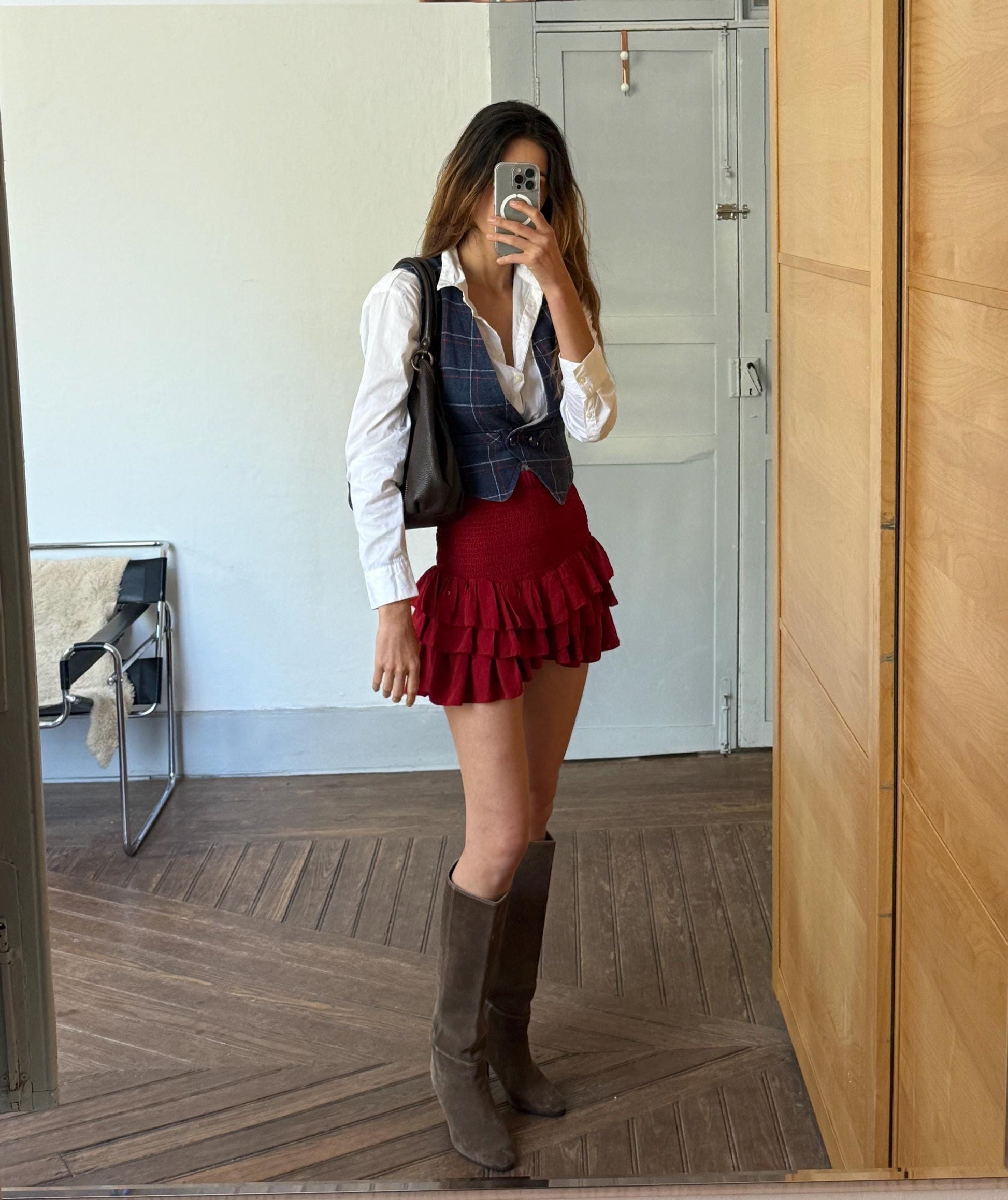 Vintage navy plaid waistcoat, wool feel, tailored fit, single button detail, dark academia, US S, campus style