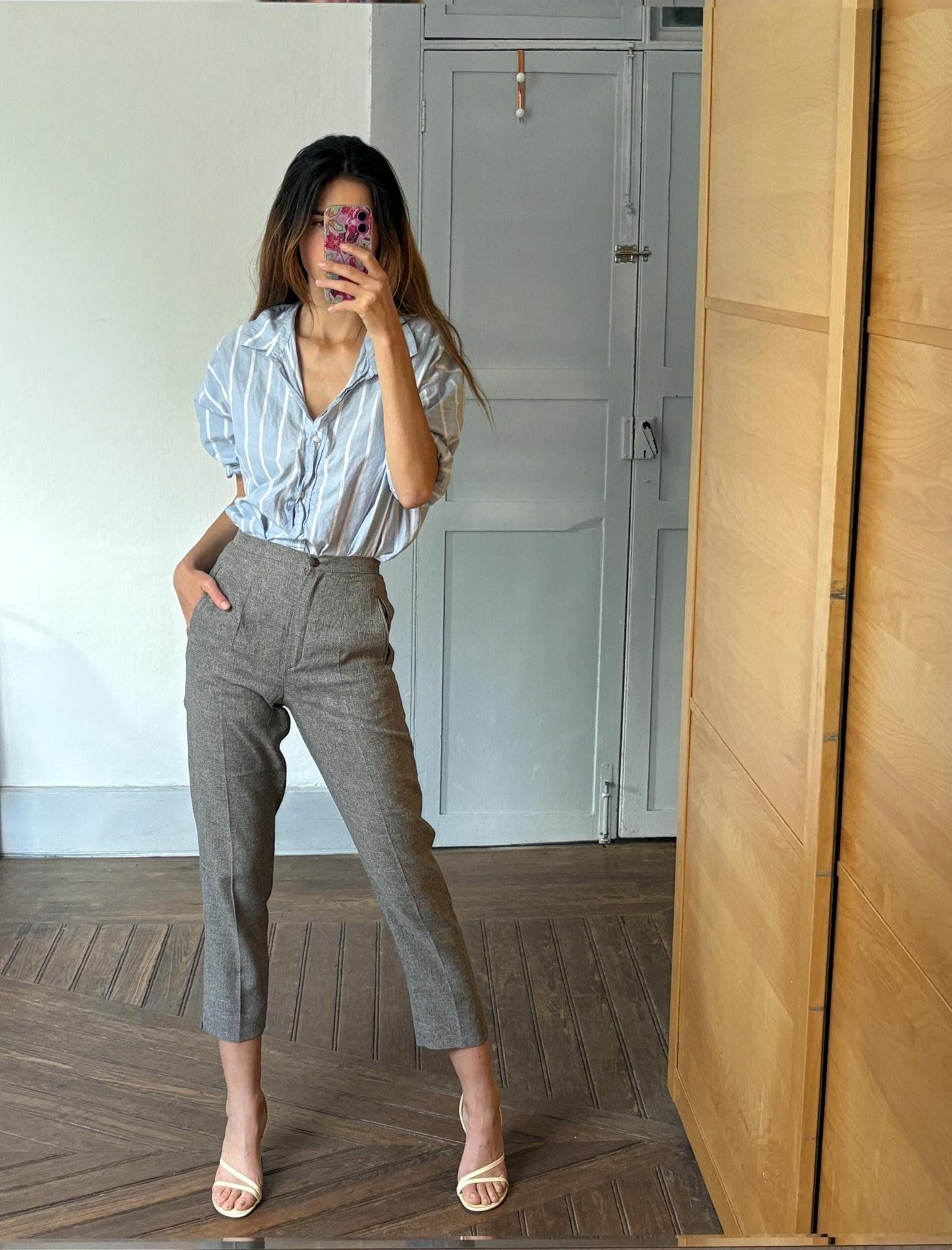 Vintage luxe italian pants for women, grey work wear office trousers, girlboss professional fit clothing, size xs - s
