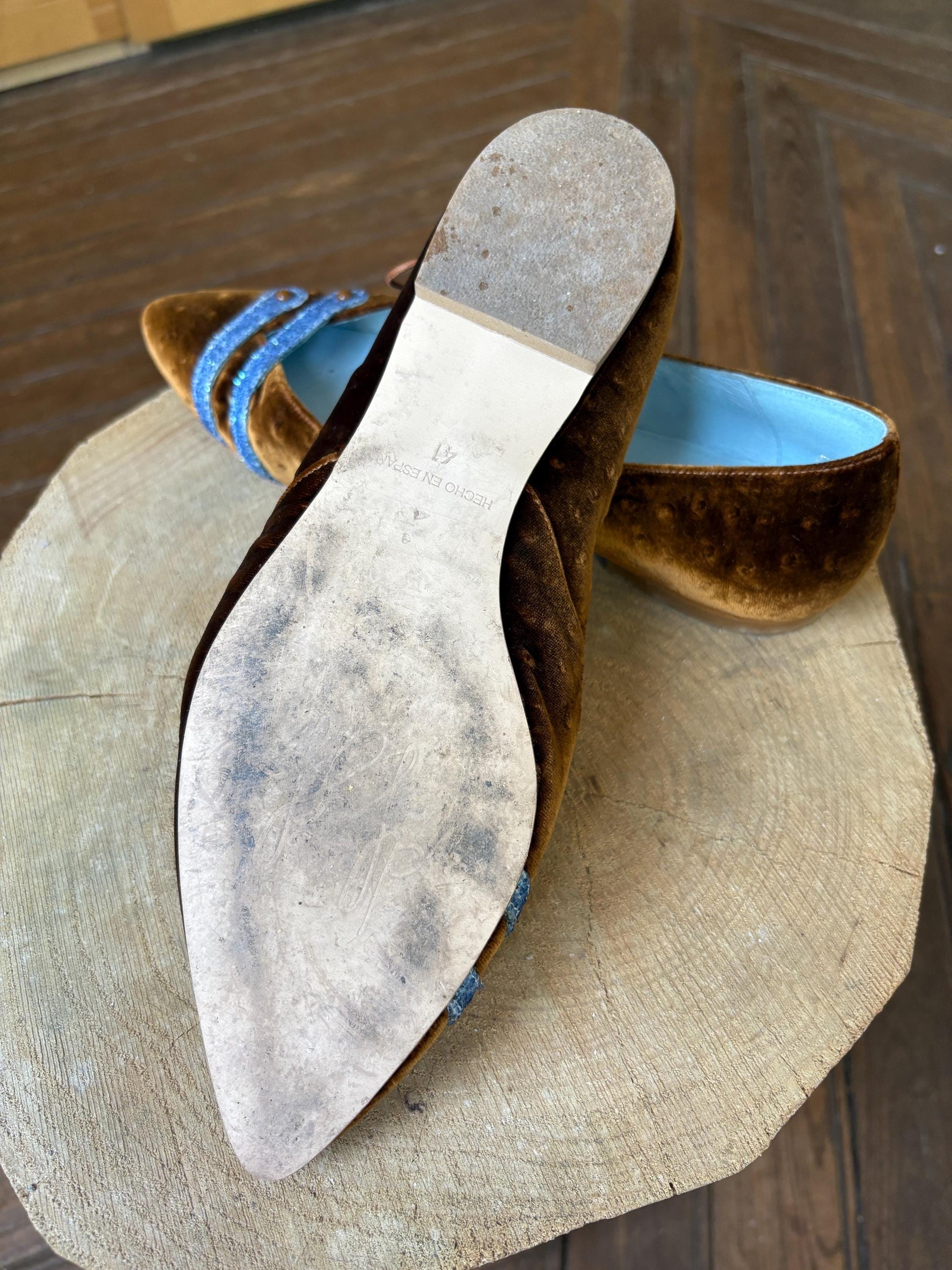 Glittery velvet flats, size 41, made in Spain, Brown & blue party shoes by DLYF – magical statement pair!