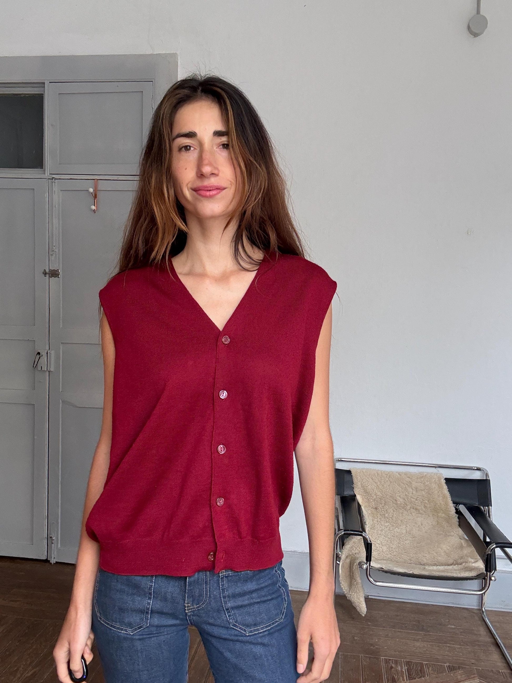 Vintage red wool blend waistcoat vest – dark academia gilet, unisex, size XL, button-up layering piece, oversized fit, 90s style knit