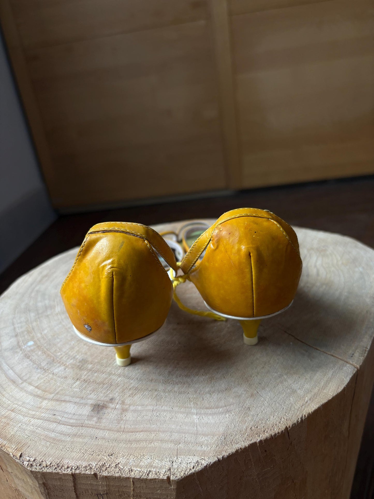 Vintage Paco Herrero yellow heels – striped Y2K mini sandals with bow & rhinestone detail, EU 39, playful retro aesthetic, 4cm heel