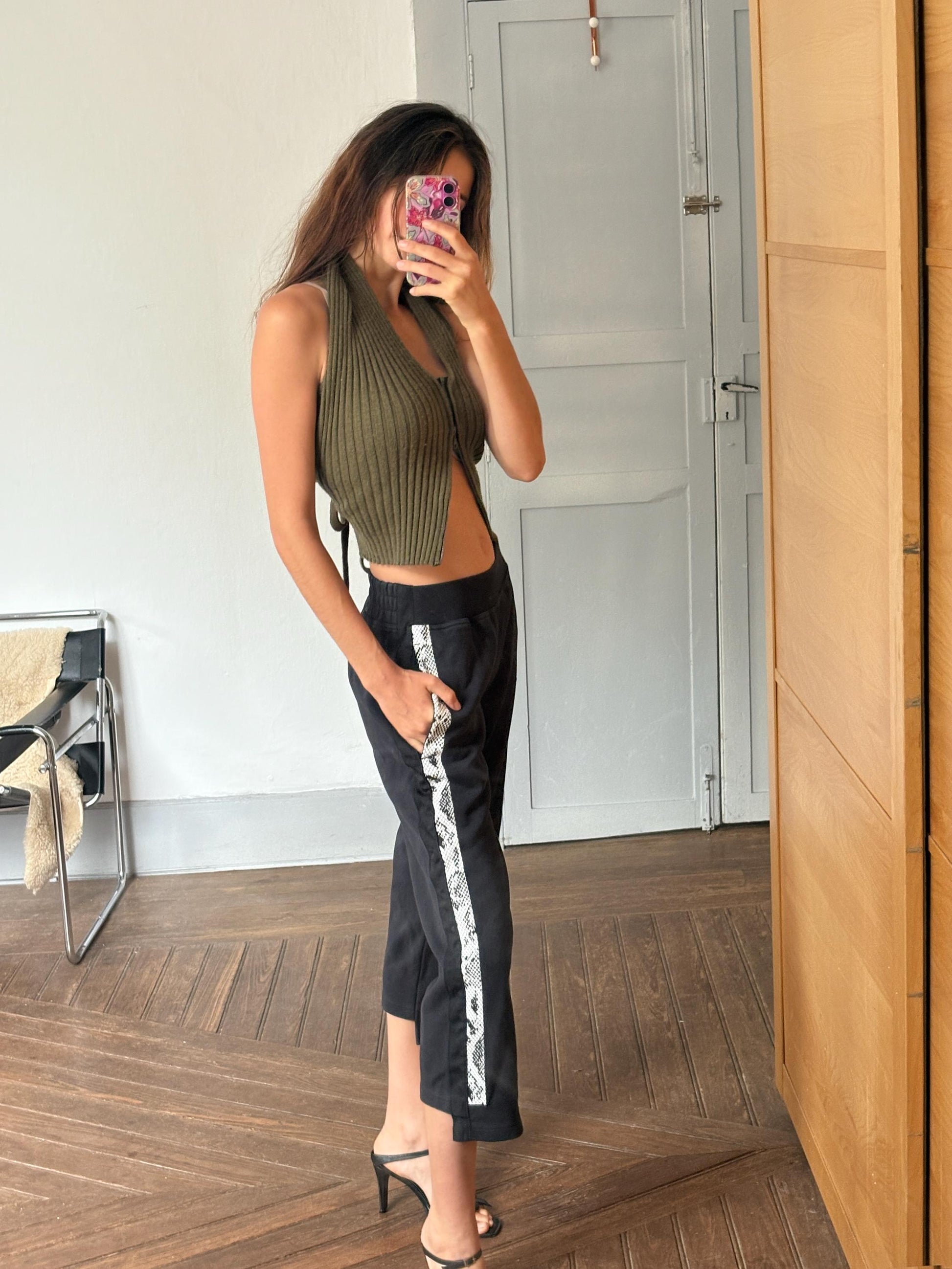 Vintage Adidas by Stella McCartney Black Cropped Track Pants with Snakeskin Side Stripes – Size S