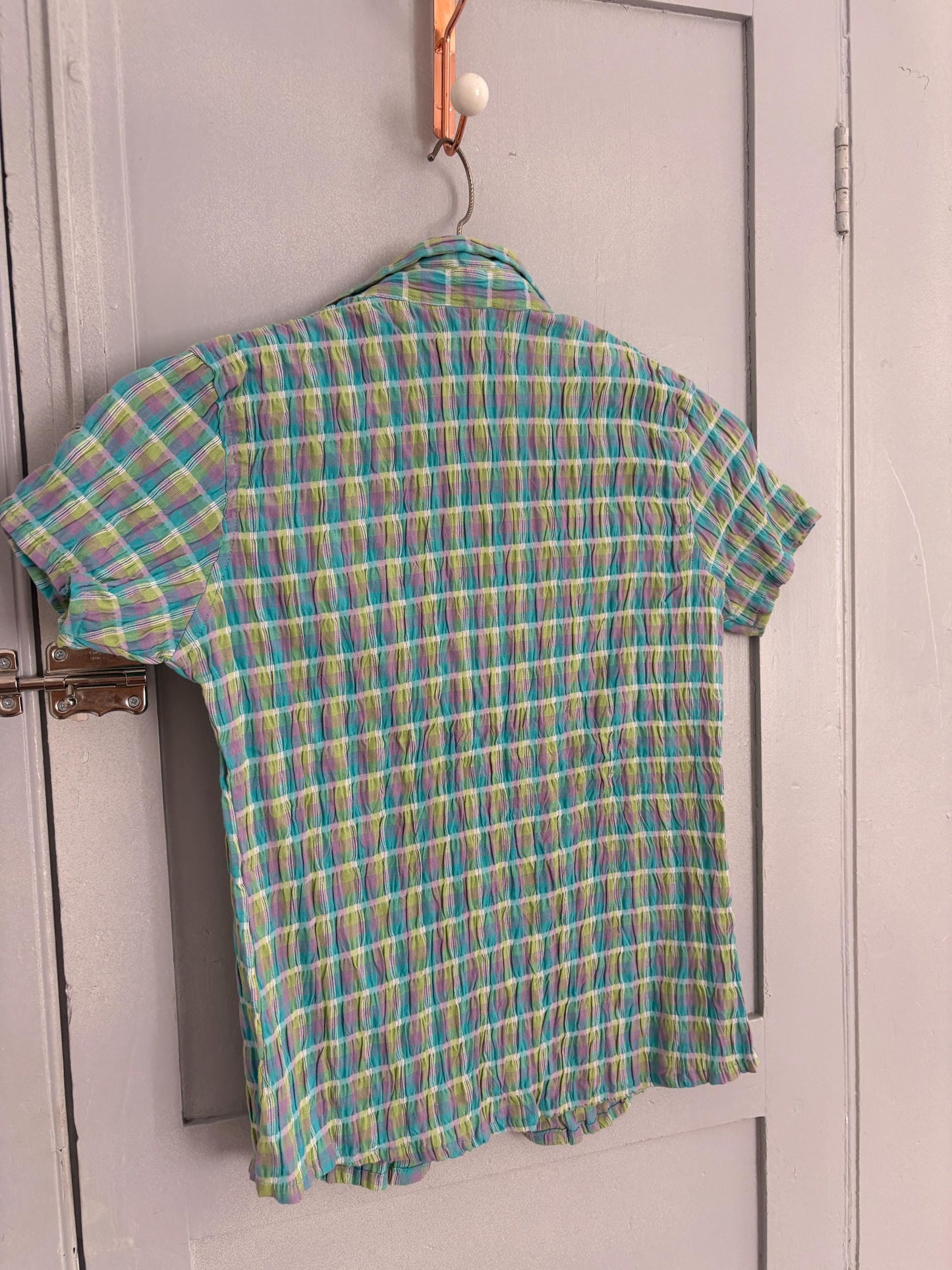 Vintage 90s Crinkle Button Up Shirt – Fitted Colorful Checkered Top | Y2K Grid Blouse