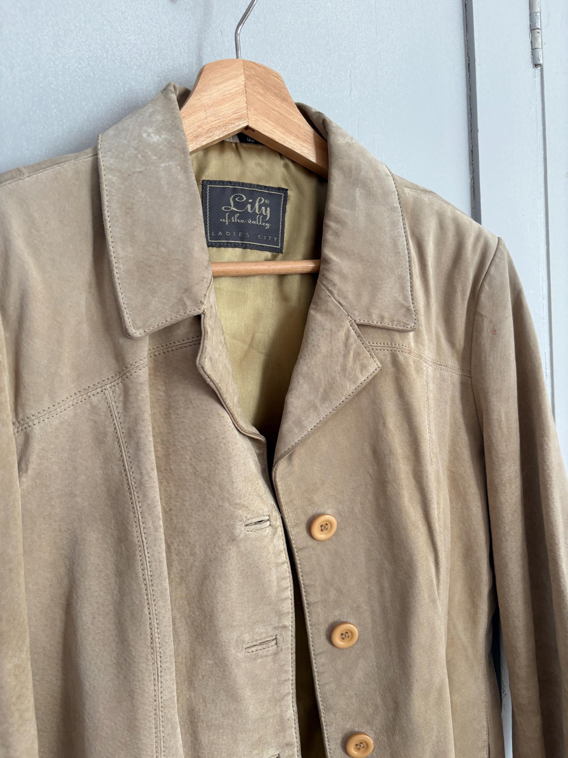 Vintage Suede Leather Jacket – Lilly of the Valley, Genuine Pigskin, Soft Beige Neutral, Size M