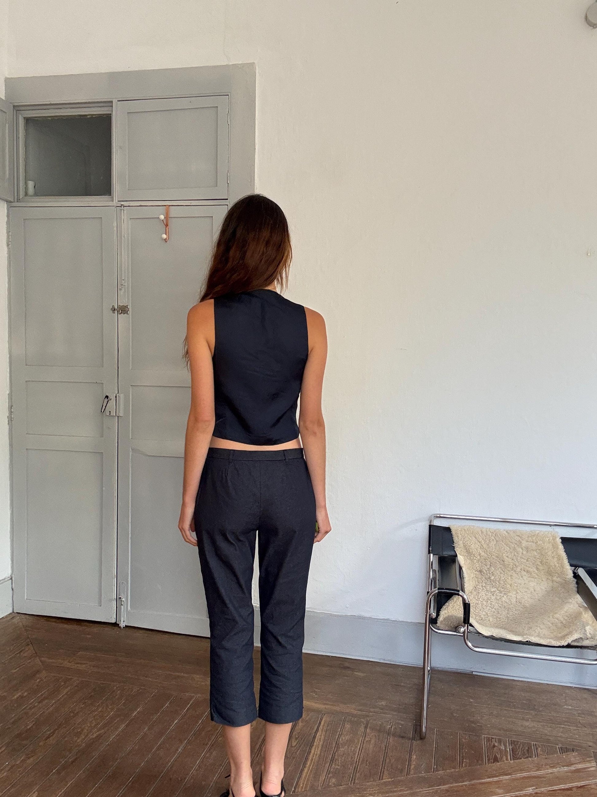 Vintage Moschino Cheap and Chic Cropped Pants – Size M, Luxury Designer Trousers