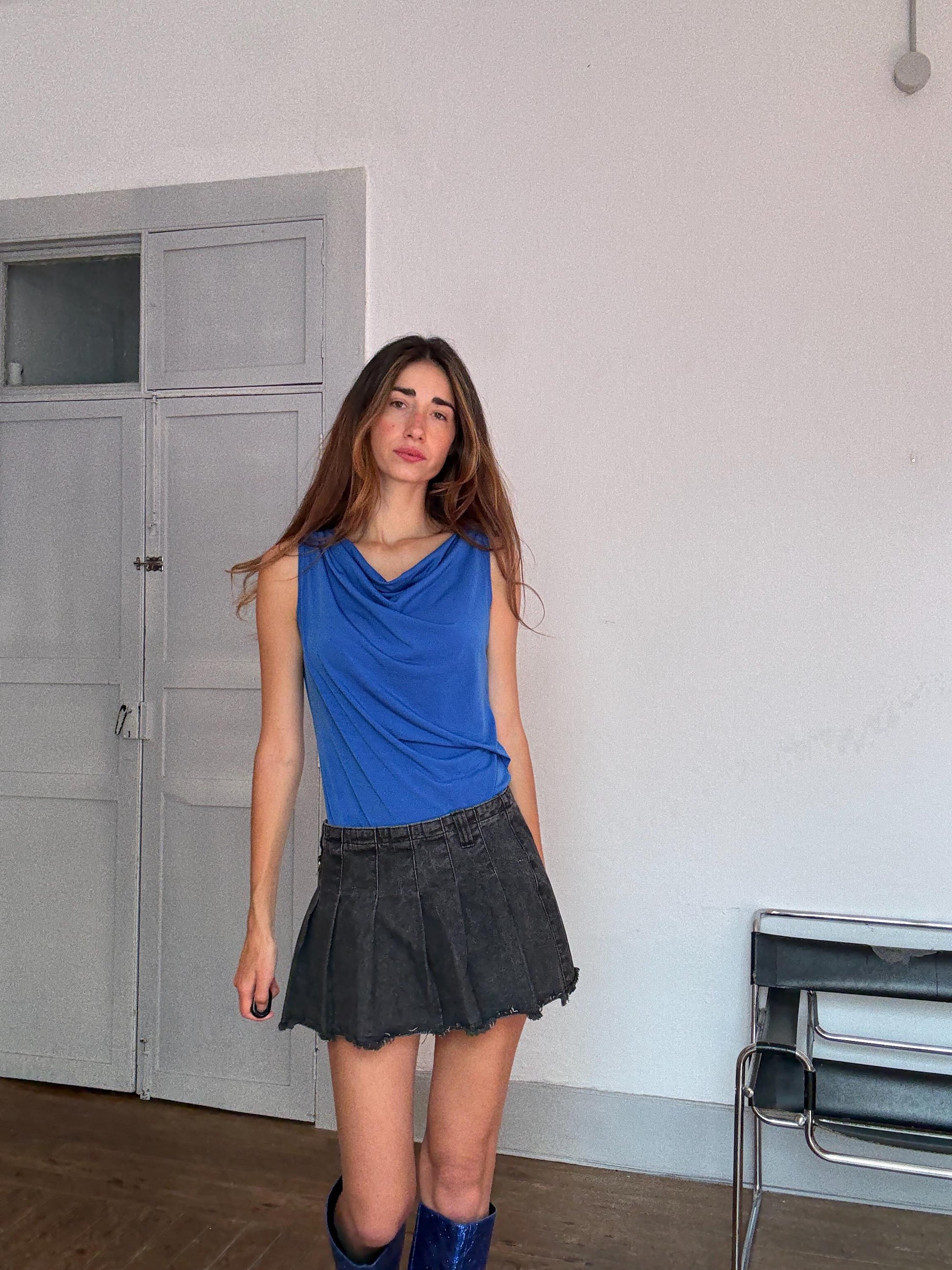 Elegant Michael Kors Draped Blue Camisole – Secondhand Designer Top – Size M