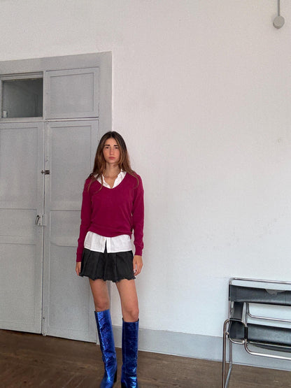 Vintage Cashmere Jumper in Blair Waldorf Style — fabric close-up