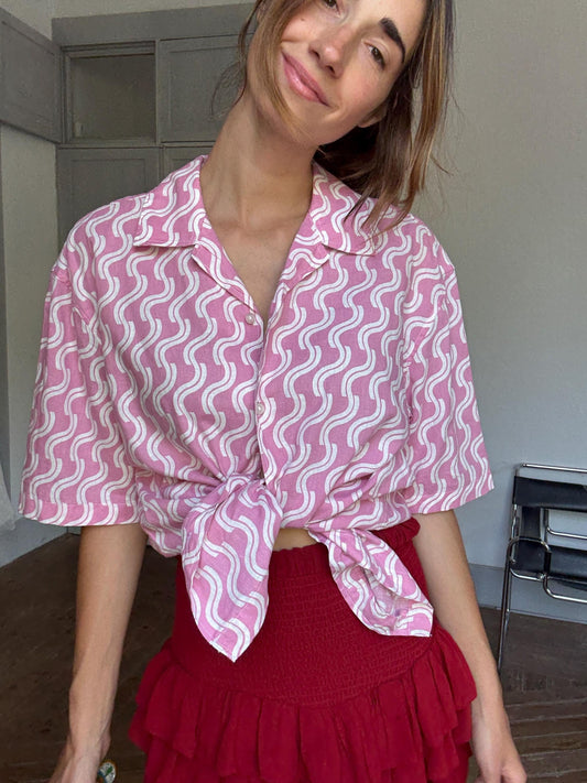 Vintage Groovy Pink Wave Shirt | Secondhand sustainable fashion, Unisex Festival Top | Size M