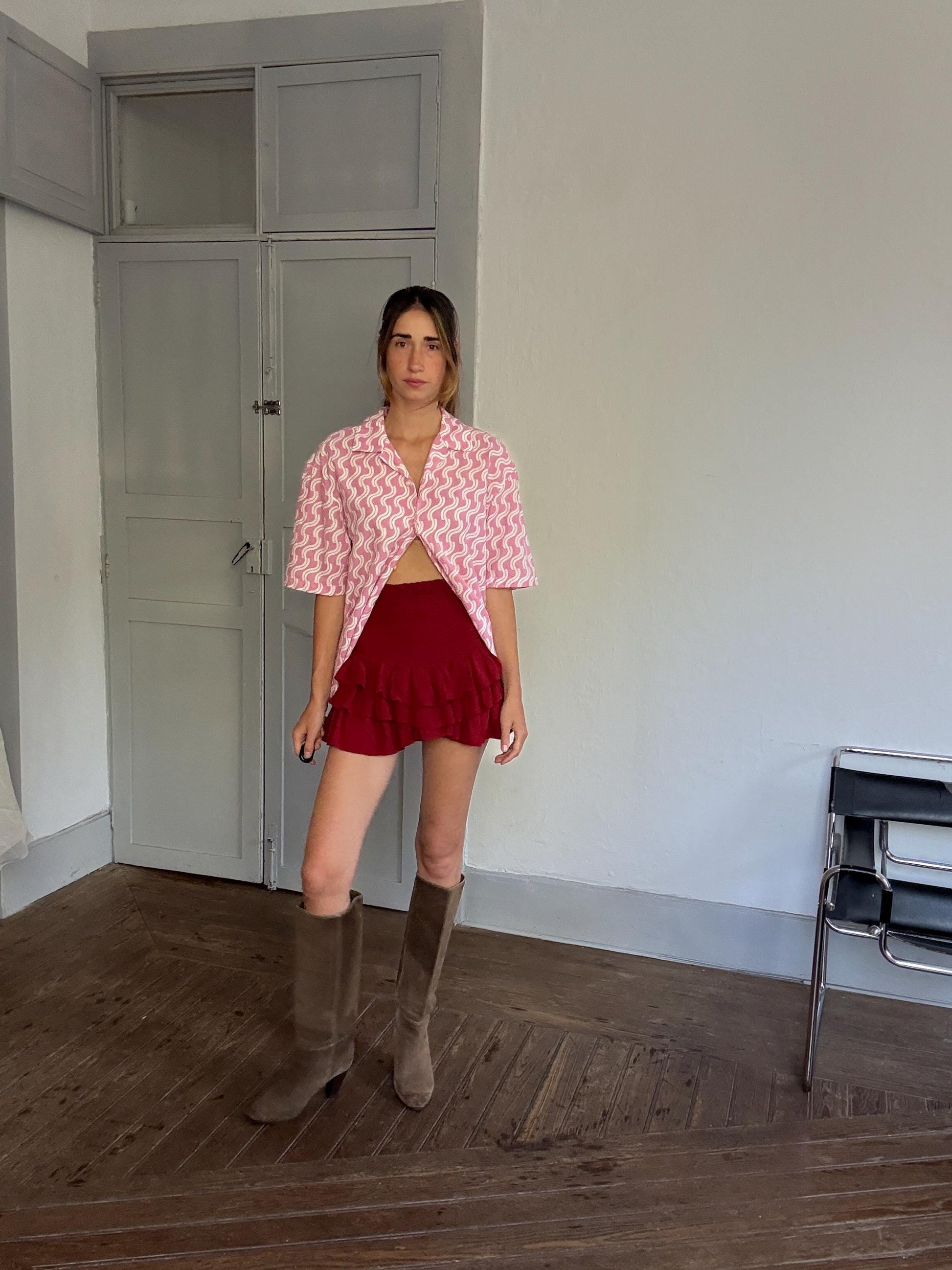Vintage Groovy Pink Wave Shirt | Secondhand sustainable fashion, Unisex Festival Top | Size M