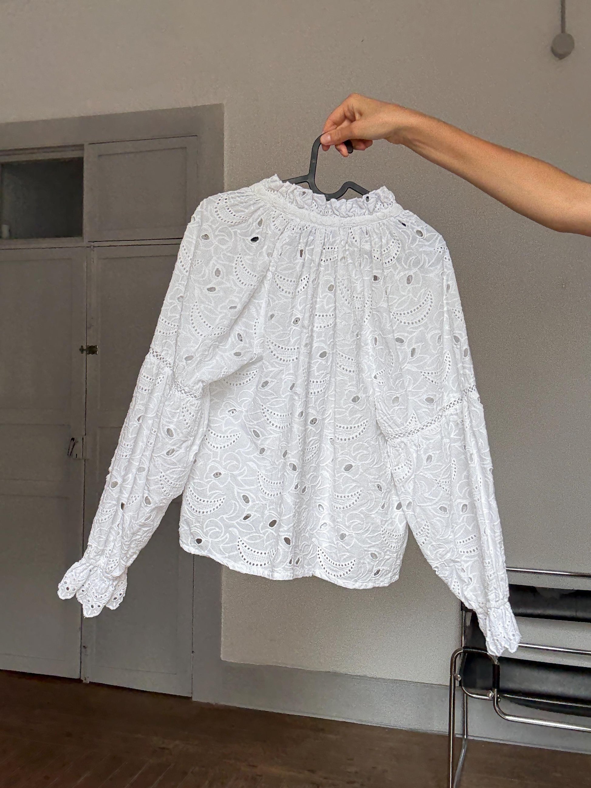 Romantic White Eyelet Cotton Blouse | Cottagecore Summer Top | Size S