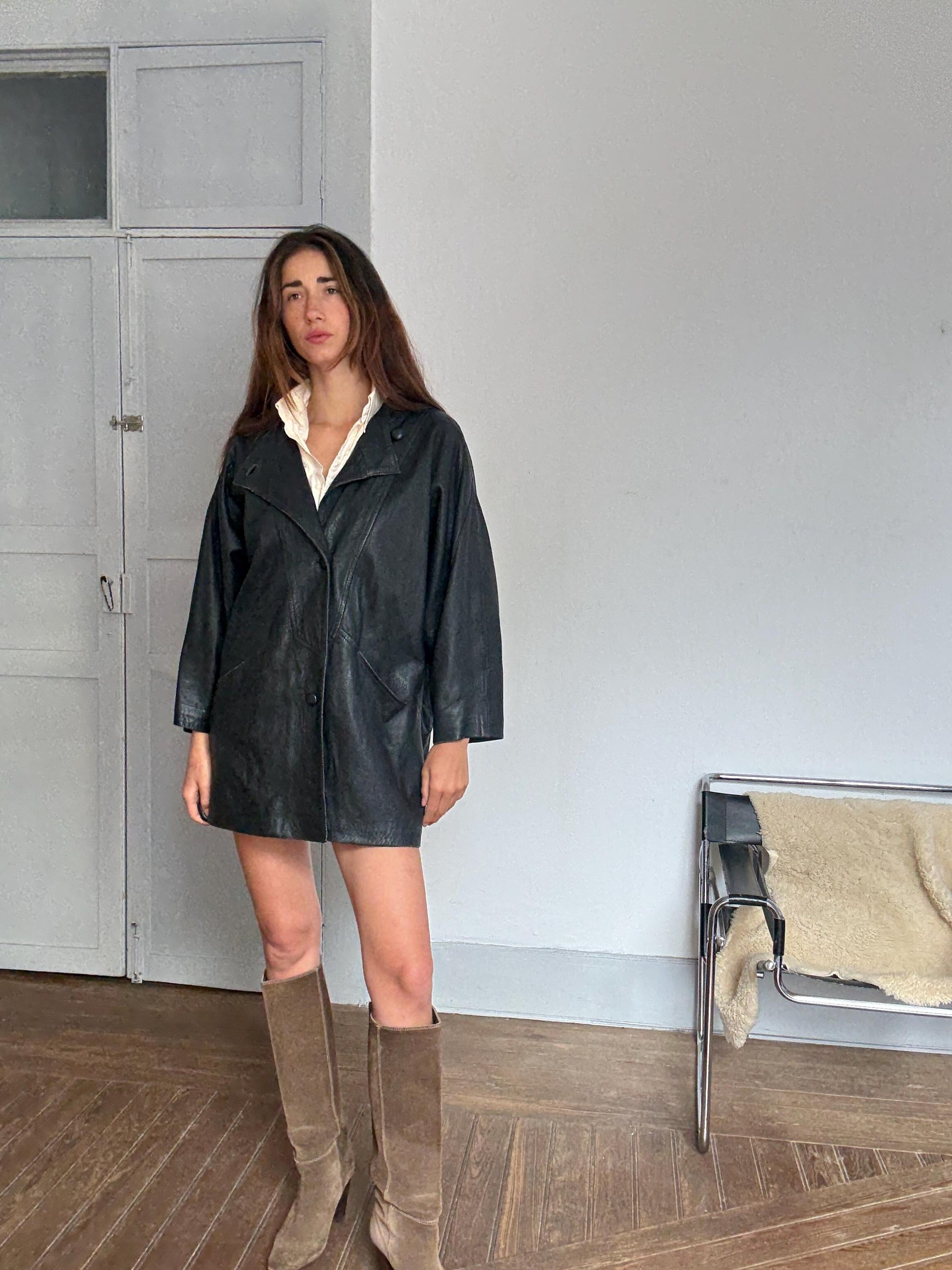 Vintage Black Leather Oversized Coat | Real Sheepskin Leather Jacket | 80s Style | Boxy Fit | Grunge Chic | Size L-XL | Statement Piece
