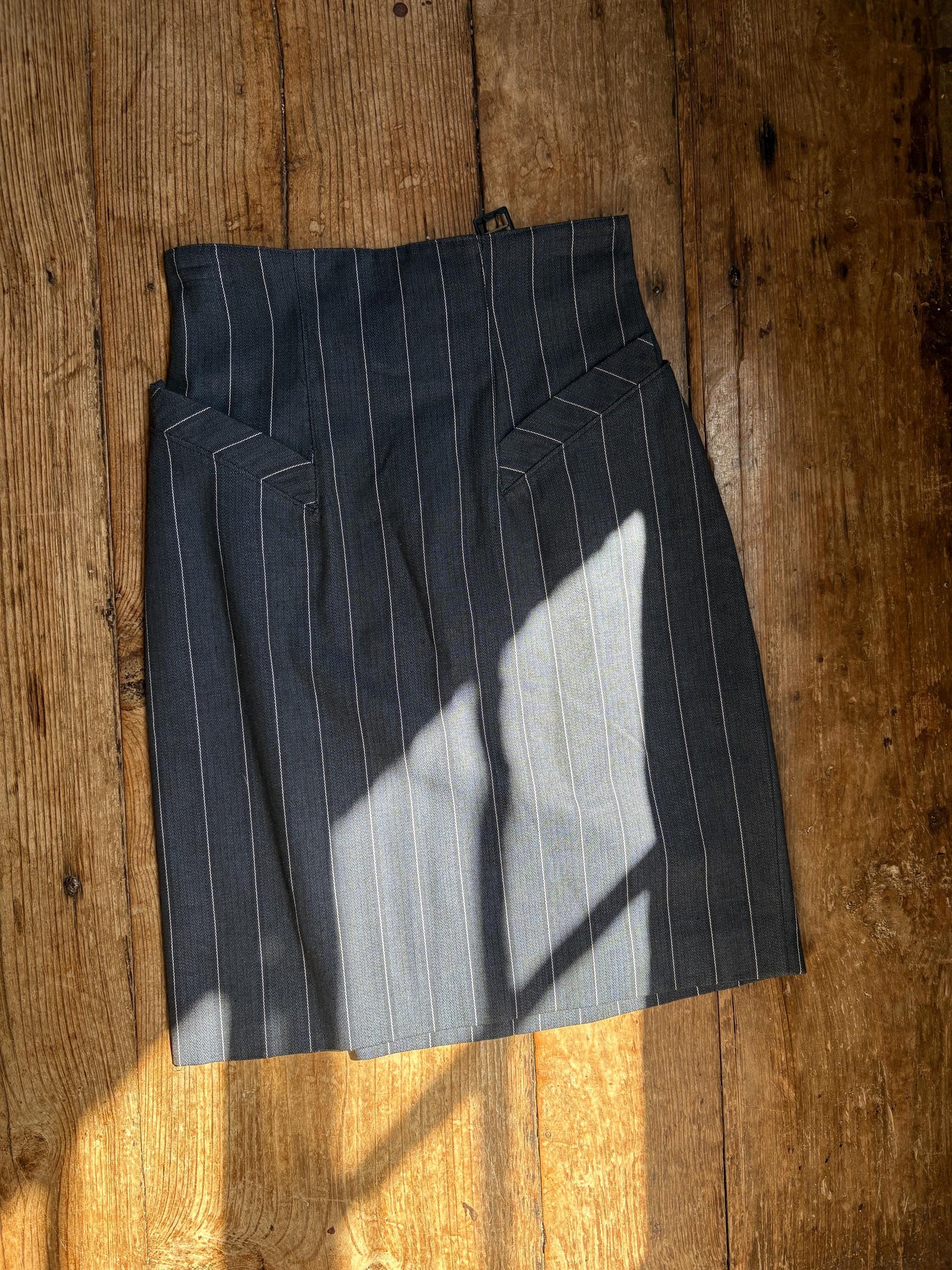 Vintage Italian Pinstripe Skirt | Jacquemus Vibes | Unworn One of a Kind | Officecore Minimal Style, Size XS-S, Petite body frame