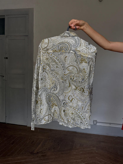 Silk-Cotton Paisley Shirt in Vintage Style — additional view 9