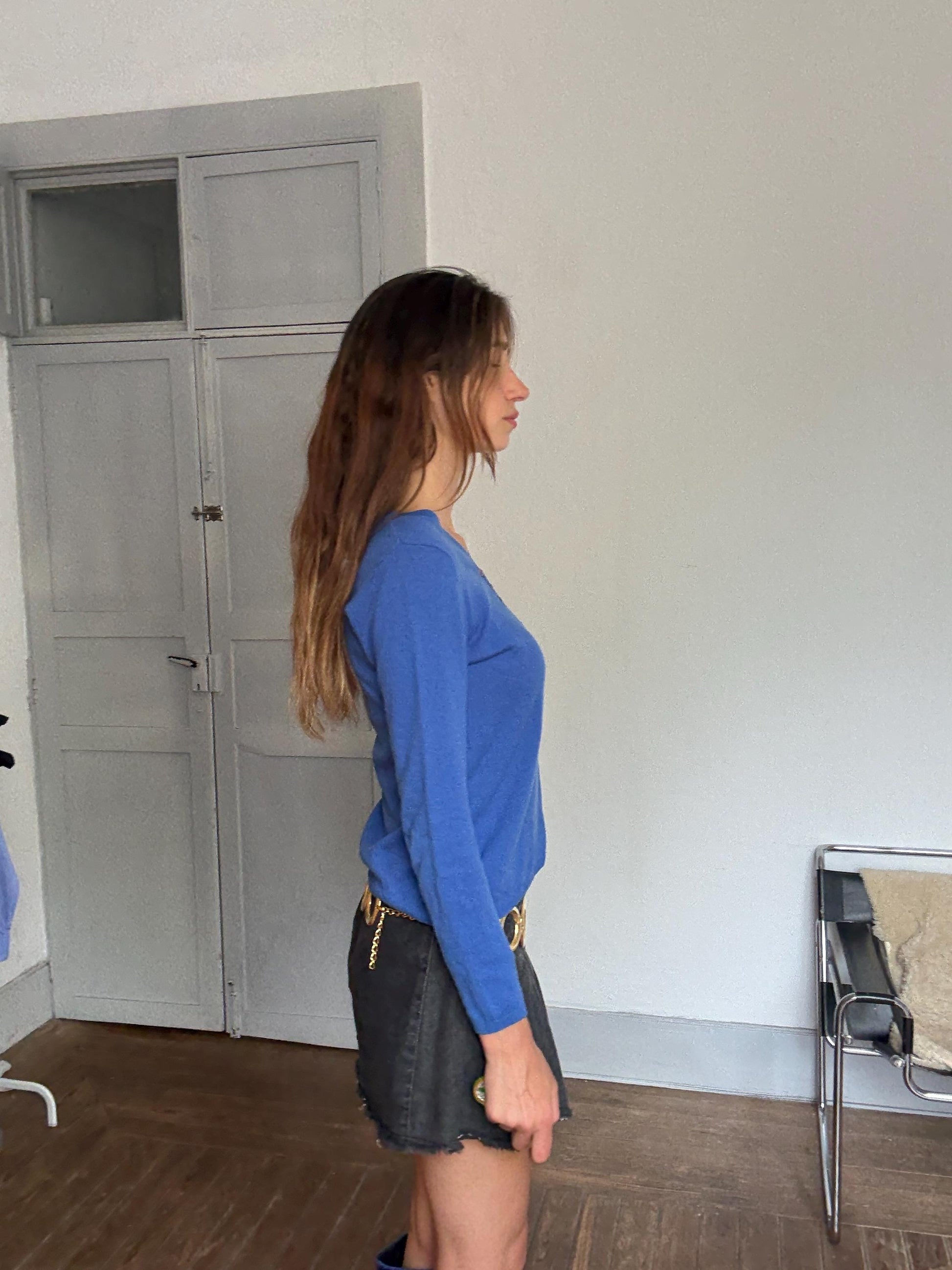 Cobalt Blue 100% Cashmere V-Neck Sweater — additional view 6
