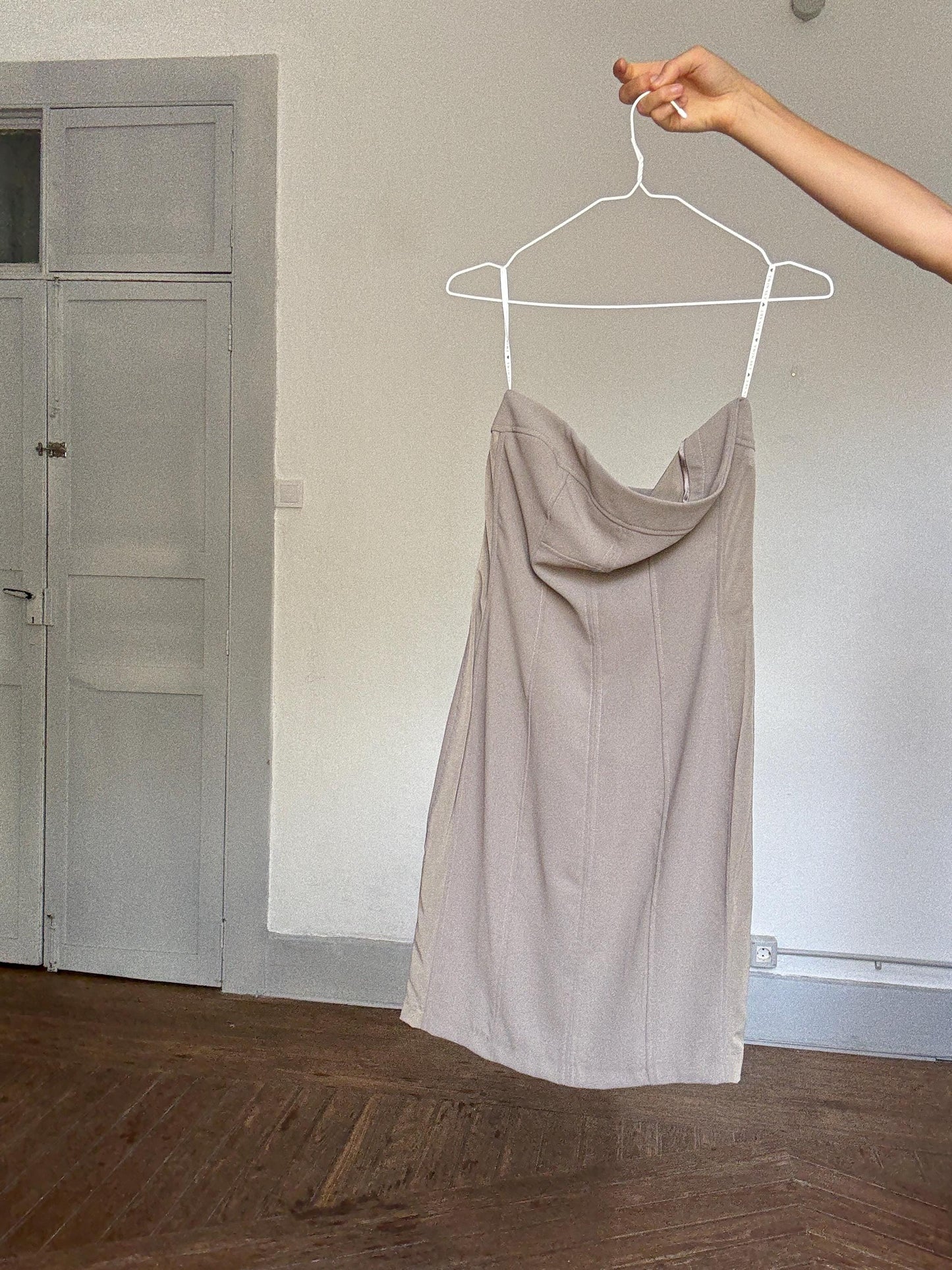 Twin Set Strapless Taupe Bodycon Mini Dress – Made in Italy – Mesh Panel Detail – Sexy Evening Party Dress – Size M (Fits EU 38-40)