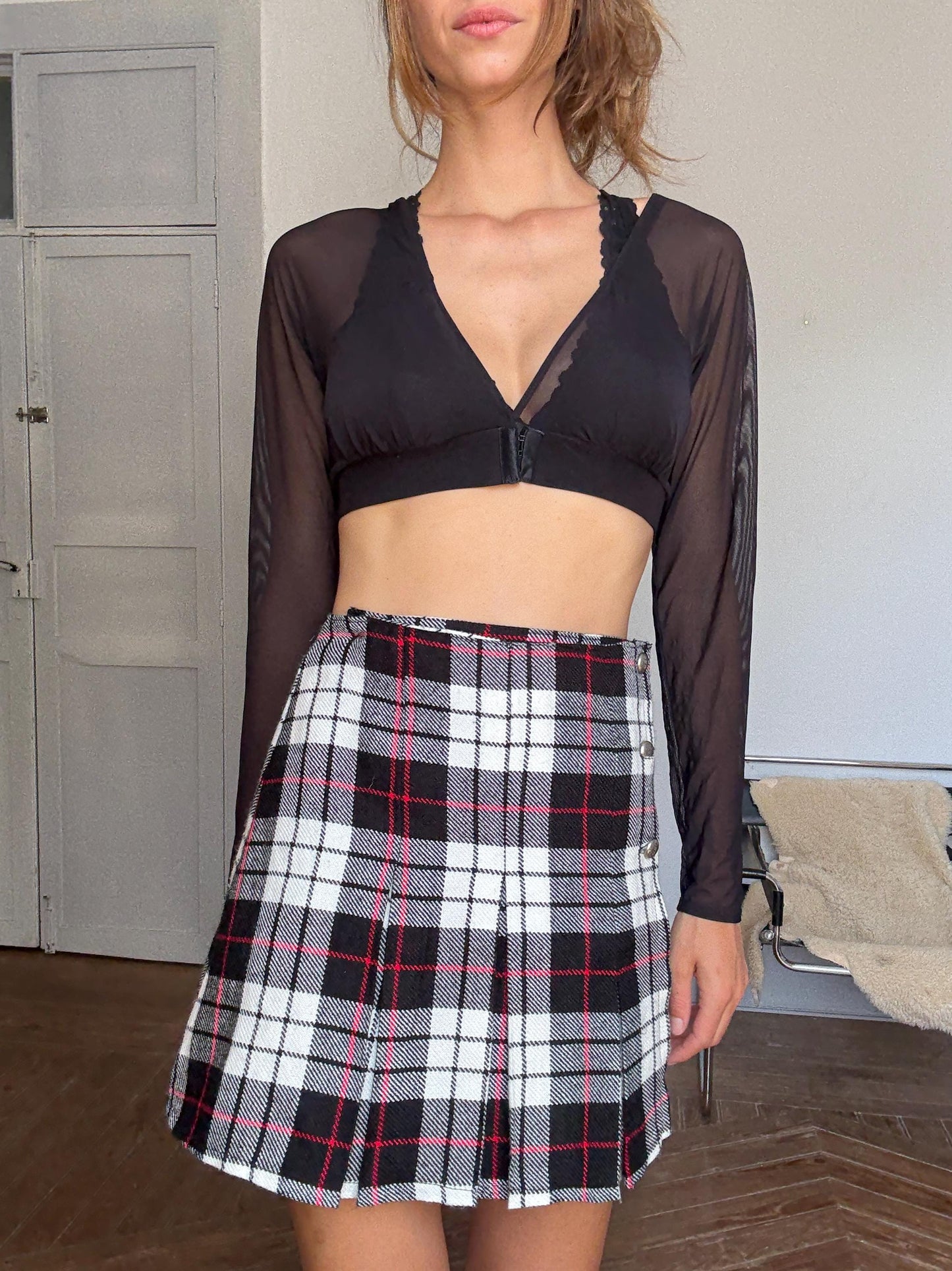 Vintage Y2K Plaid Mini Skirt – Schoolgirl Aesthetic – Britney Spears Style – 90s Tartan Pleated Skirt – Size S/M