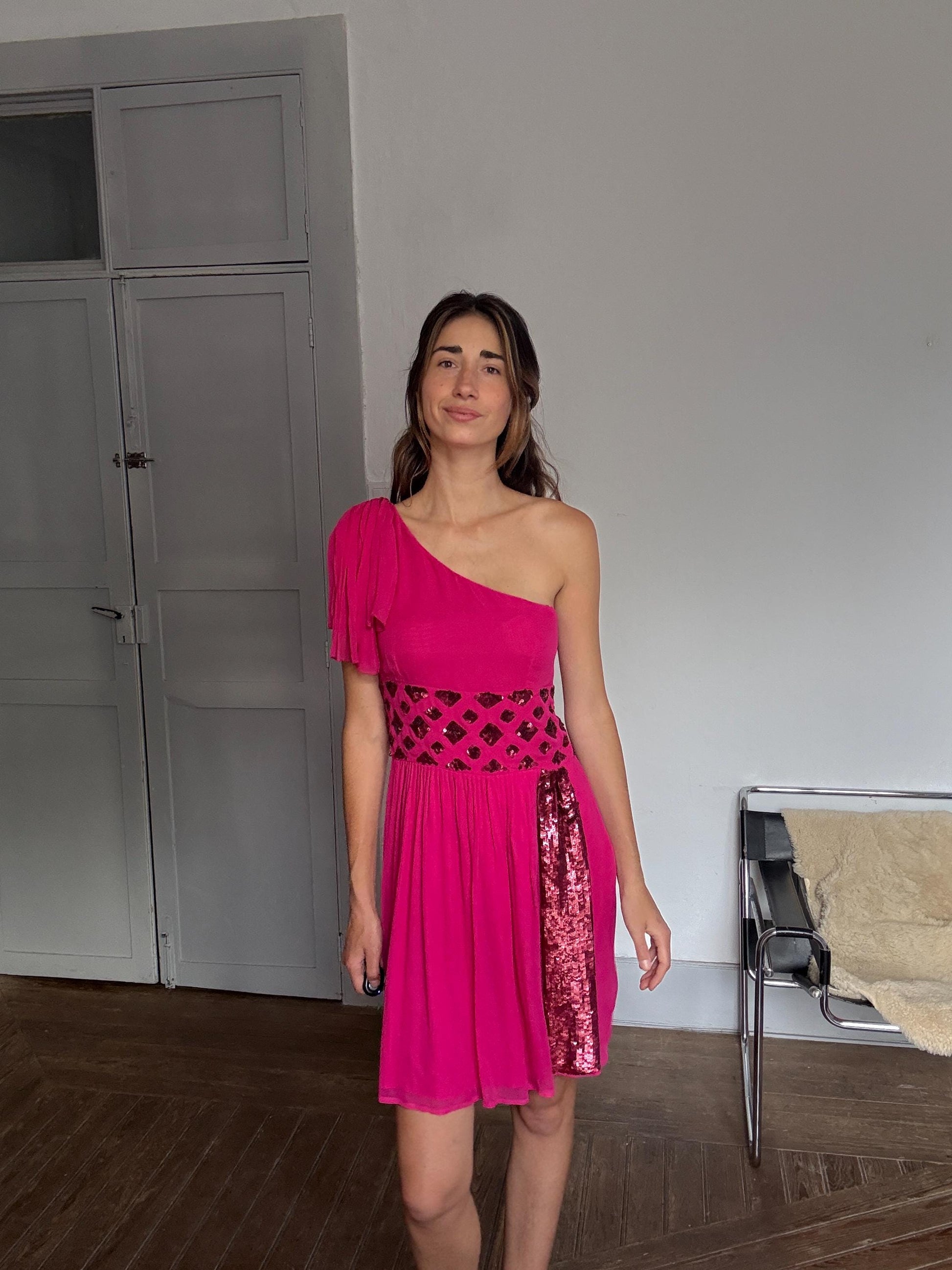 Pink One-Shoulder Sequin Mini Dress – Size 38 | Sparkly Cocktail Party Dress | Y2K Glam Look | Side Zipper Closure