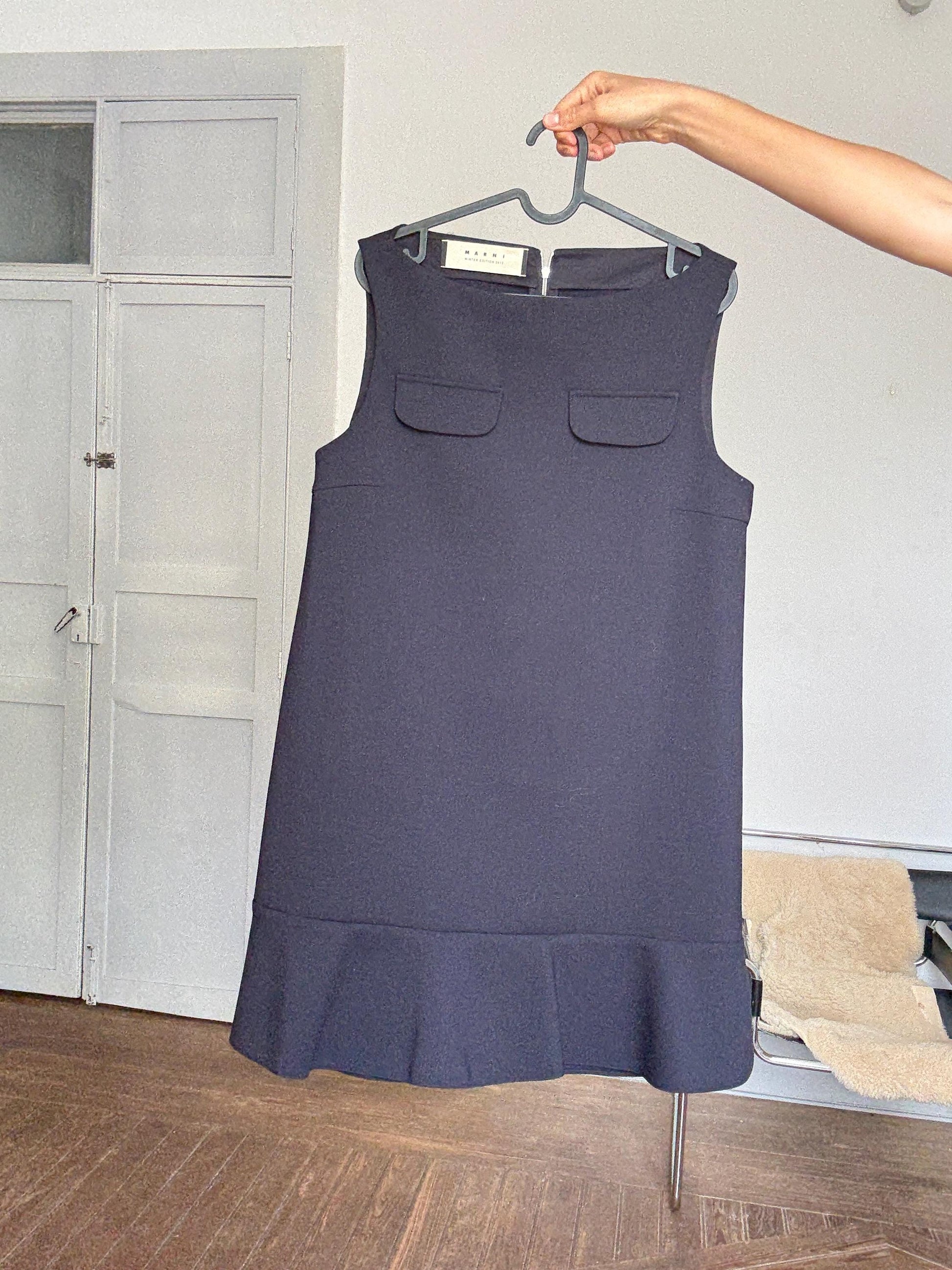 Marni Designer Mini Dress – Winter Edition 2013 | Vintage Dark Navy Sleeveless Shift Dress, Size M/L