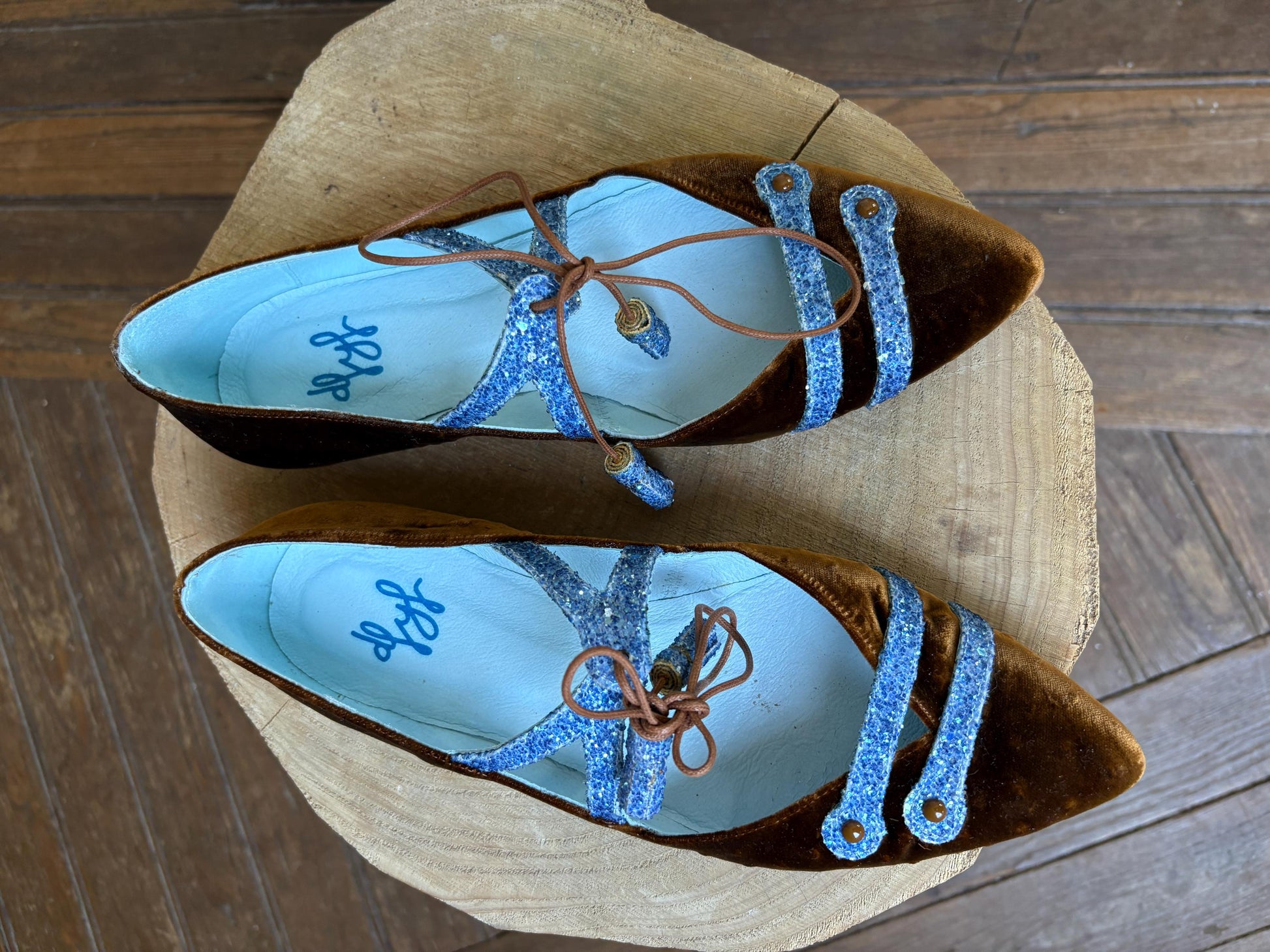 Glittery velvet flats, size 41, made in Spain, Brown & blue party shoes by DLYF – magical statement pair!