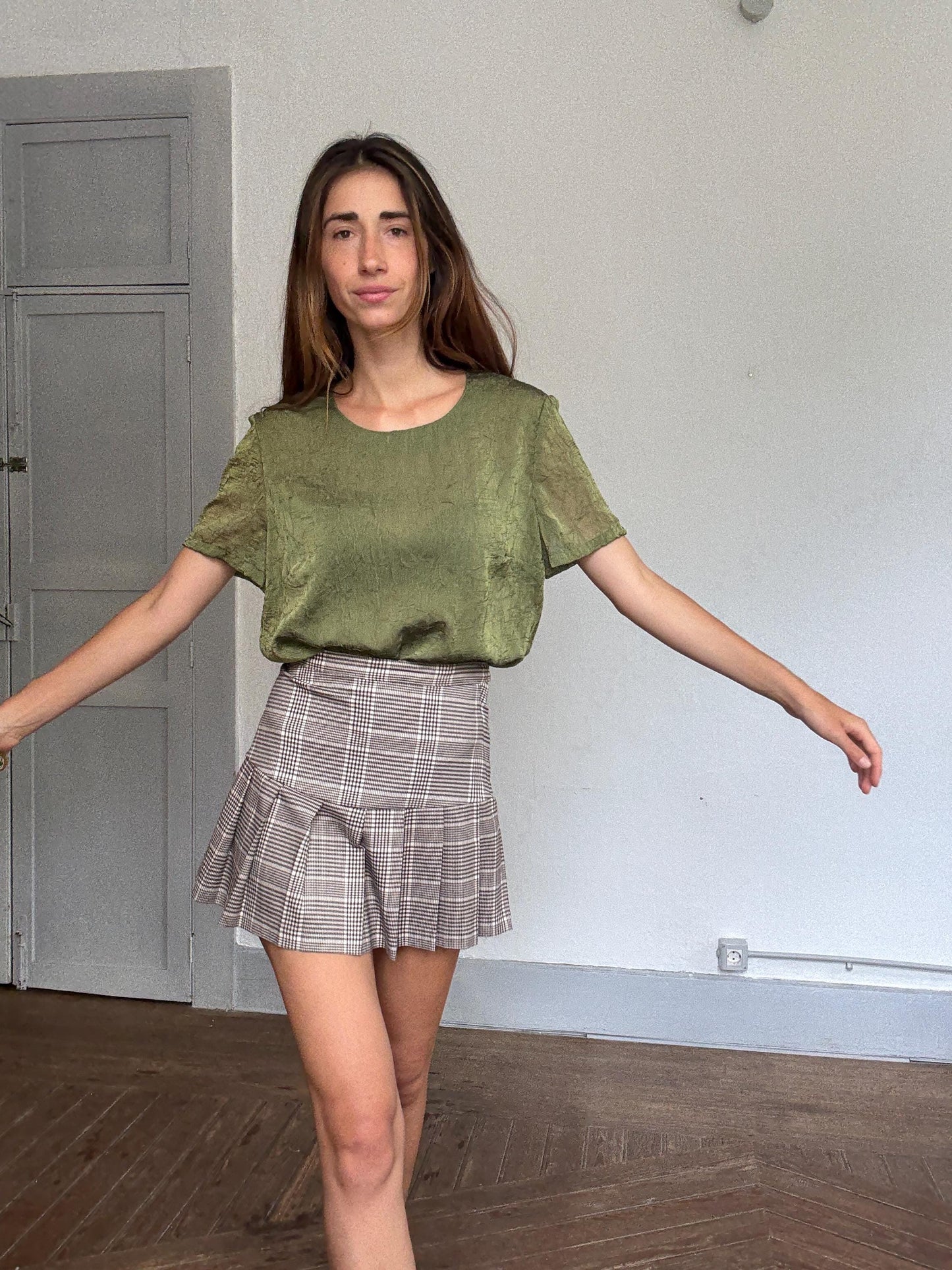 Vintage Blue & Blouze sage green sheer top – see-through crinkled blouse w/ back button, cottagecore romantic look, size EU 50