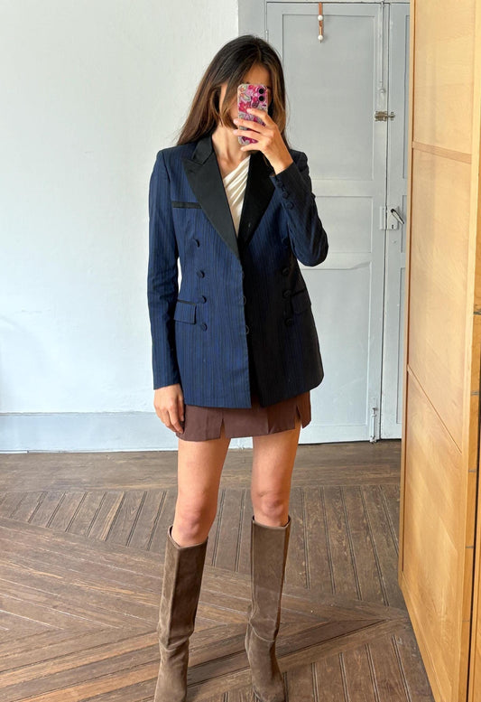 Jean Paul Gaultier Classique vintage navy pinstripe tuxedo blazer – made in Italy, size US 8, power dressing femme fatale look