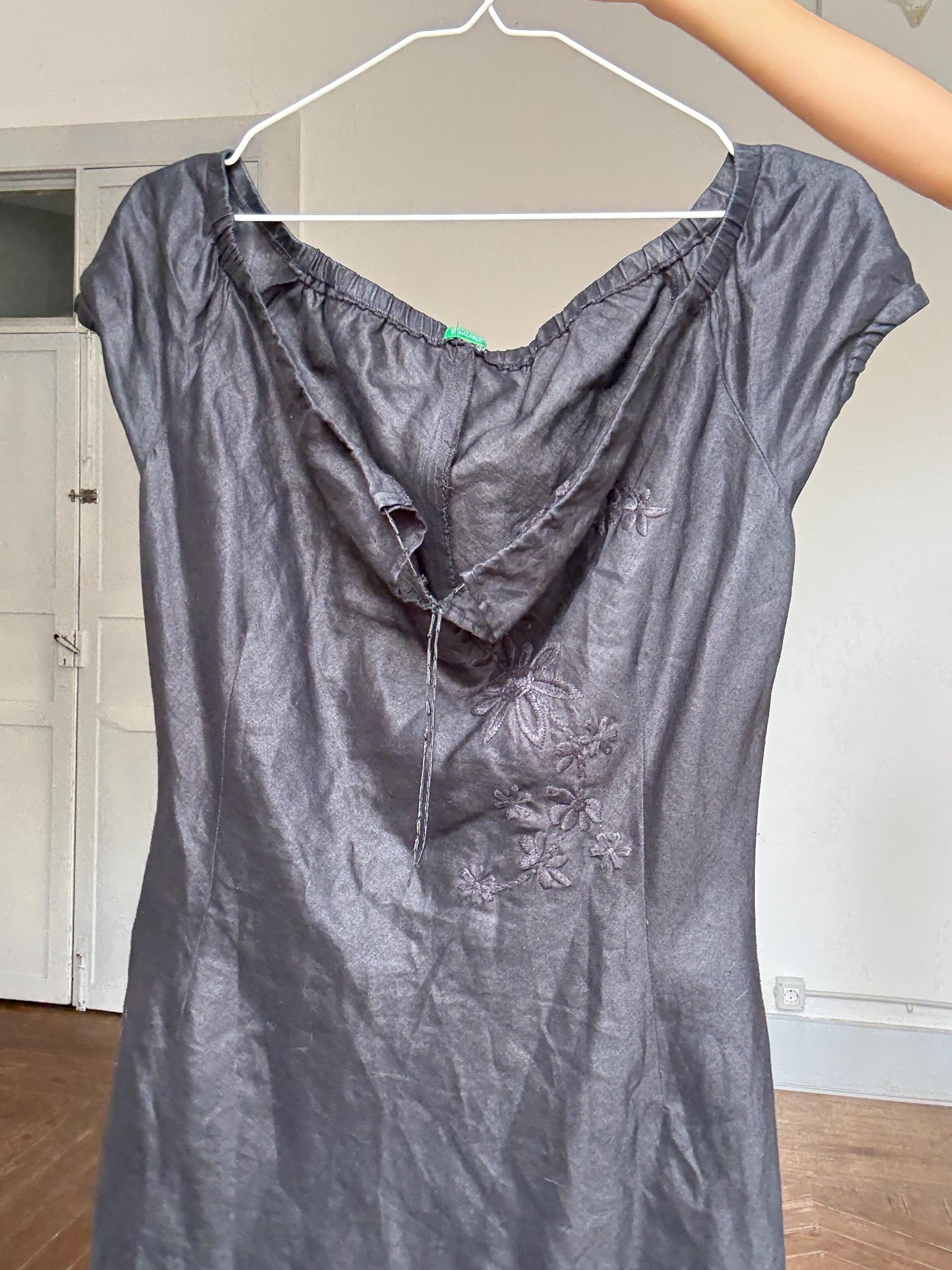 Black Floral Off-Shoulder Dress – United Colors of Benetton Style – Soft Synthetic Fabric – Size S by Measurements