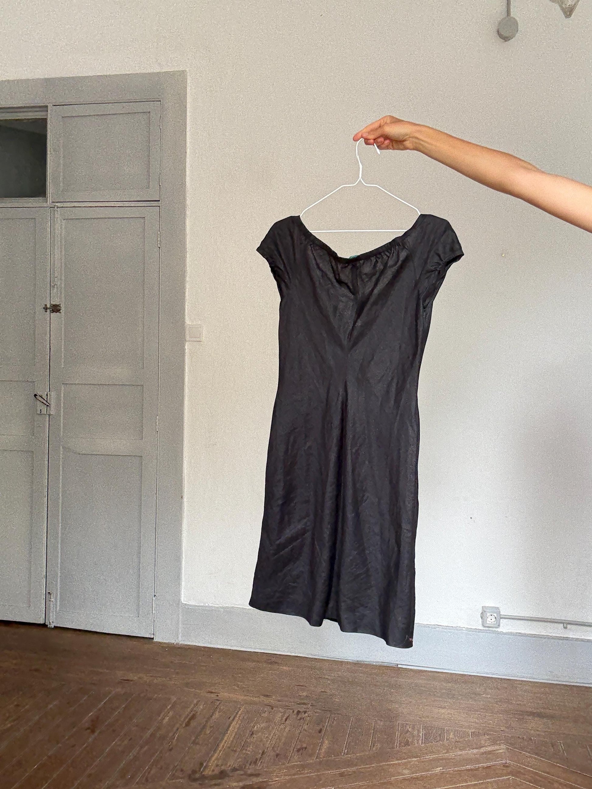 Black Floral Off-Shoulder Dress – United Colors of Benetton Style – Soft Synthetic Fabric – Size S by Measurements