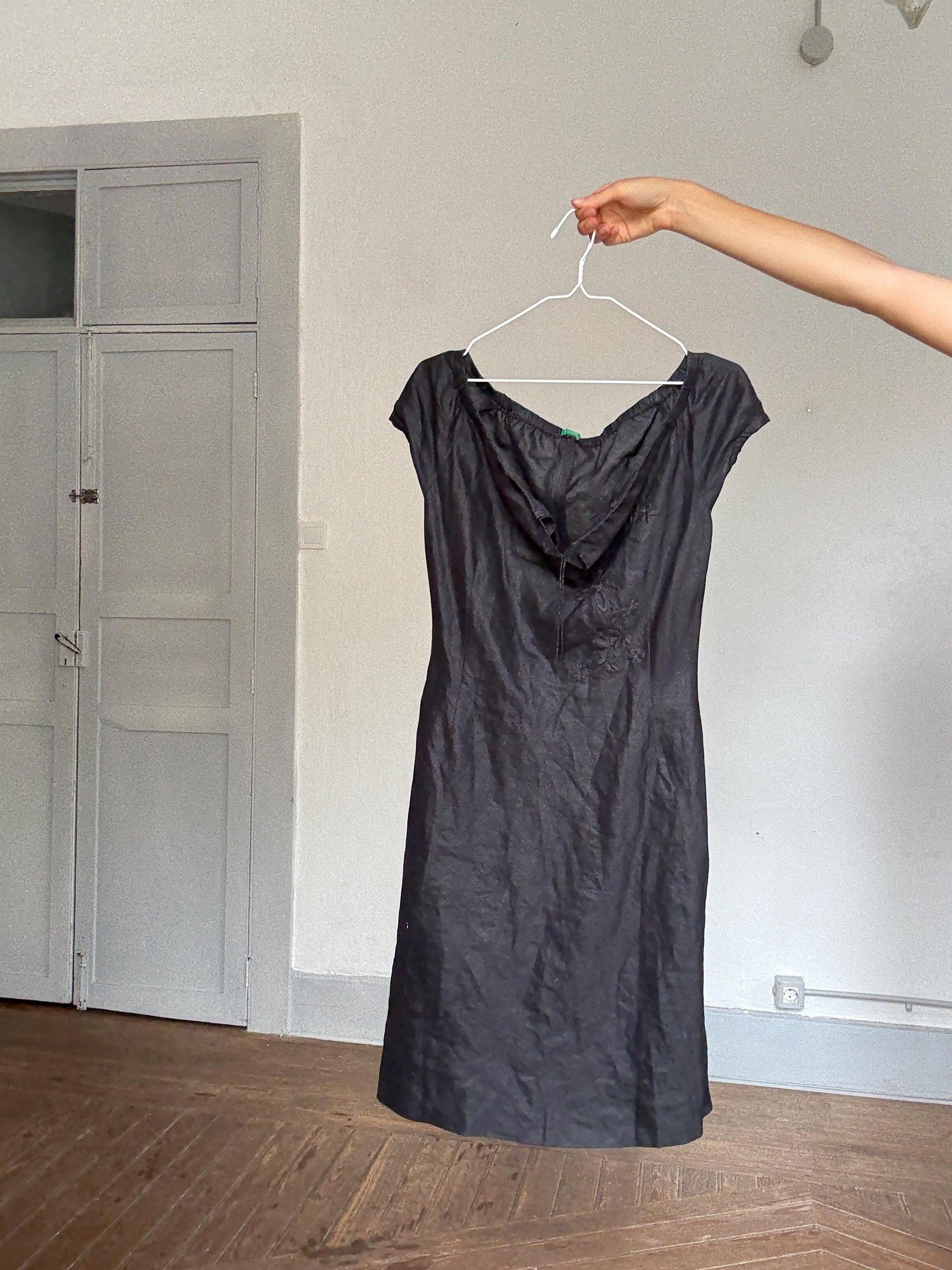 Black Floral Off-Shoulder Dress – United Colors of Benetton Style – Soft Synthetic Fabric – Size S by Measurements