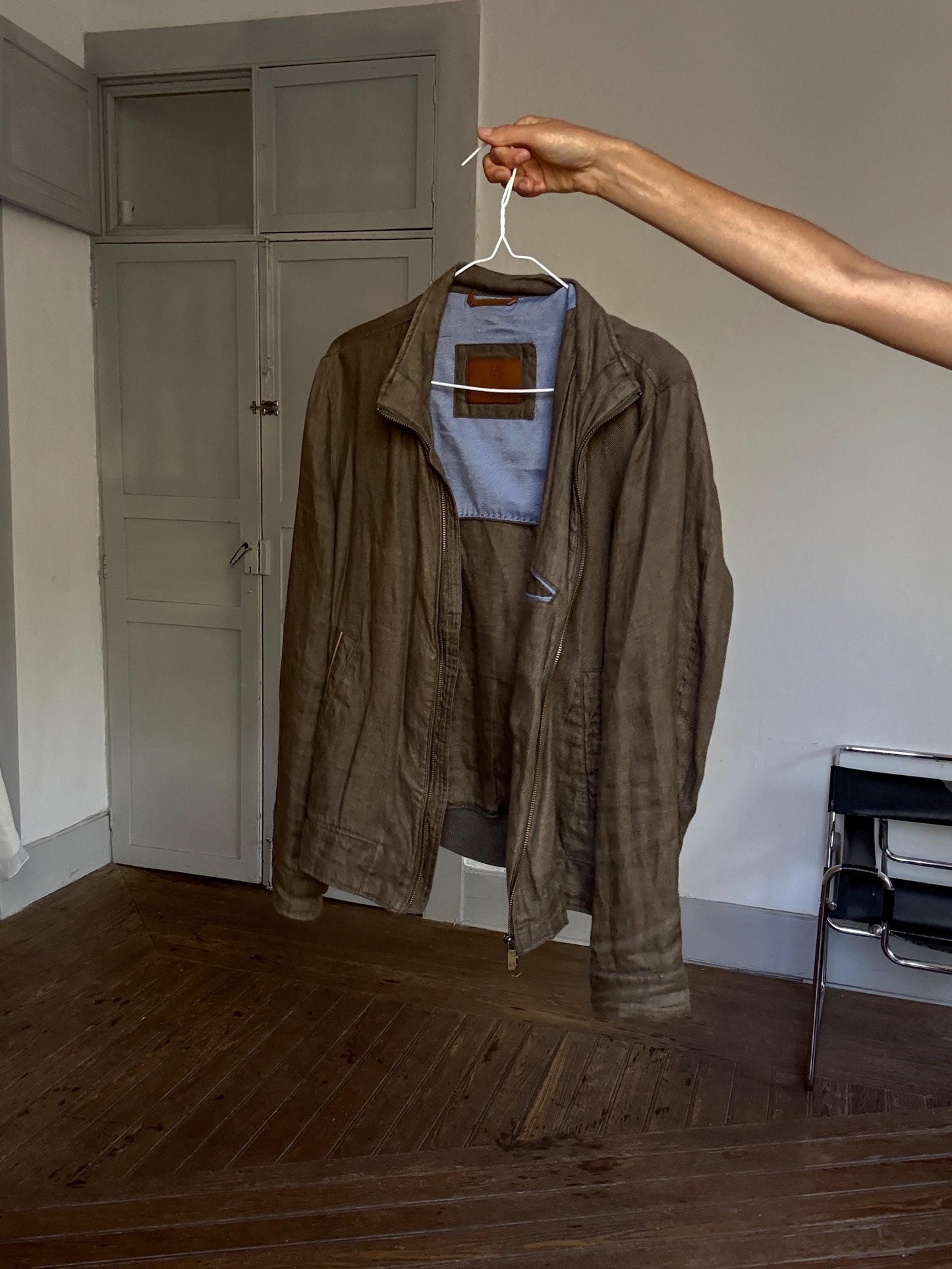 Luxe Massimo Dutti ( Originally Men's ) Green Linen Jacket – Effortless Unisex Parisian Style fashion (M)