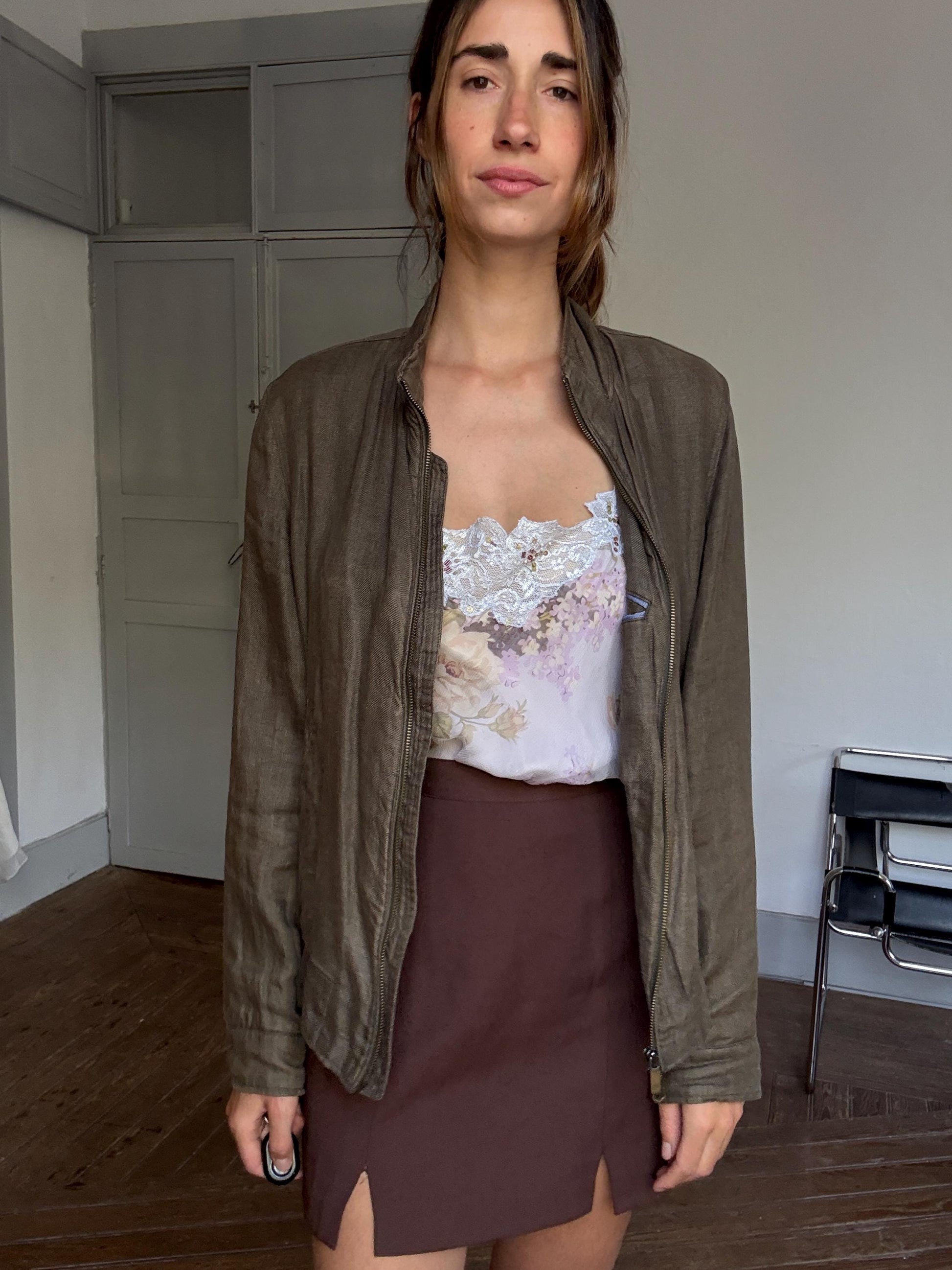 Luxe Massimo Dutti ( Originally Men's ) Green Linen Jacket – Effortless Unisex Parisian Style fashion (M)