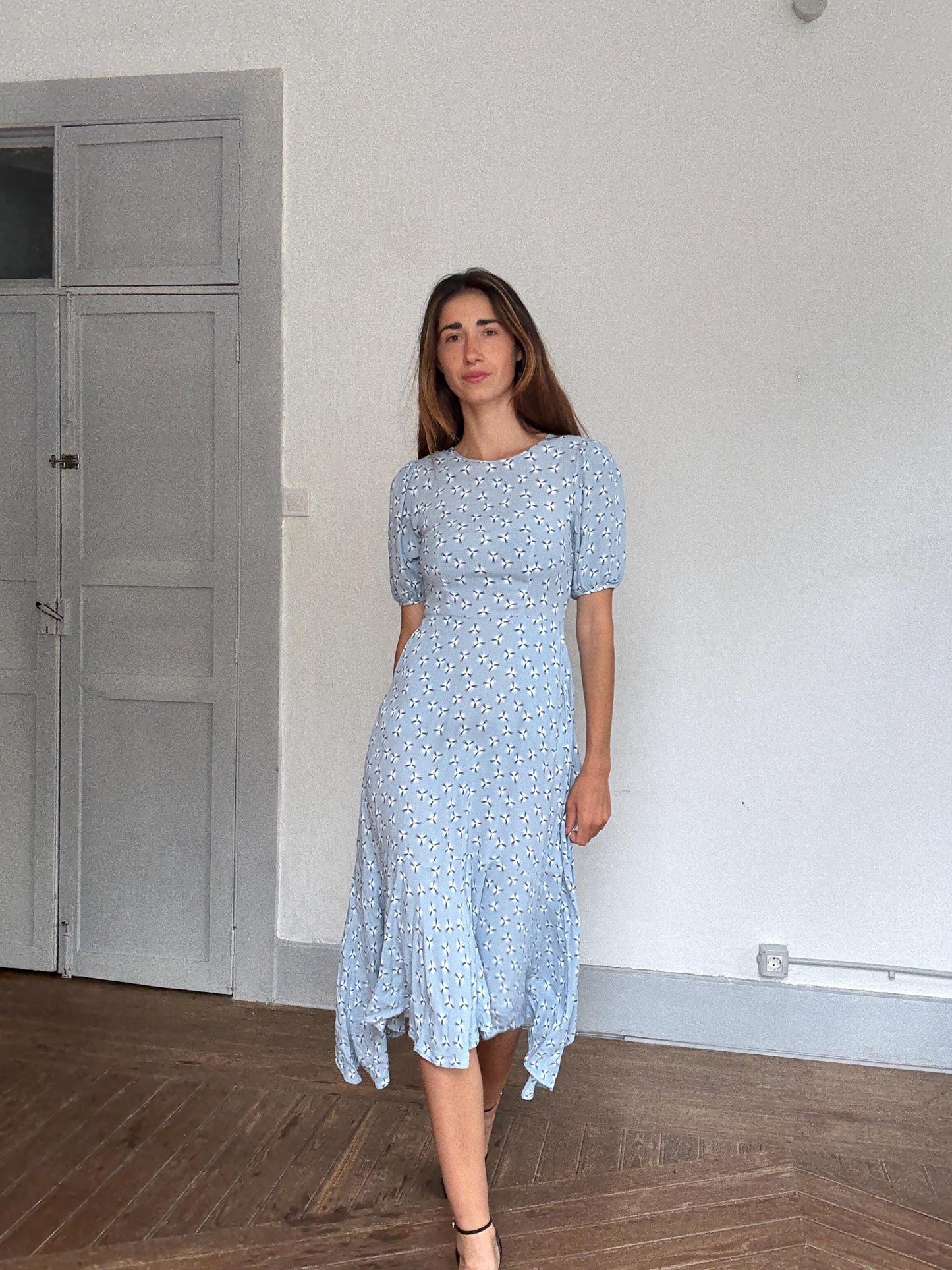 And Other Stories blue midi dress – puff sleeves, flared hem, abstract floral print, flattering waist, soft crepe, EUR 34, cottagecore chic