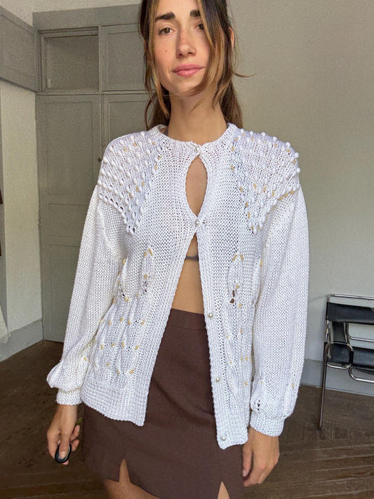 Vintage White Hand-Knitted Cardigan – Cottagecore Pearl Beaded Vest, Popcorn Stitch Knitwear, Pearl Button Closure, Boho Grannycore Layer