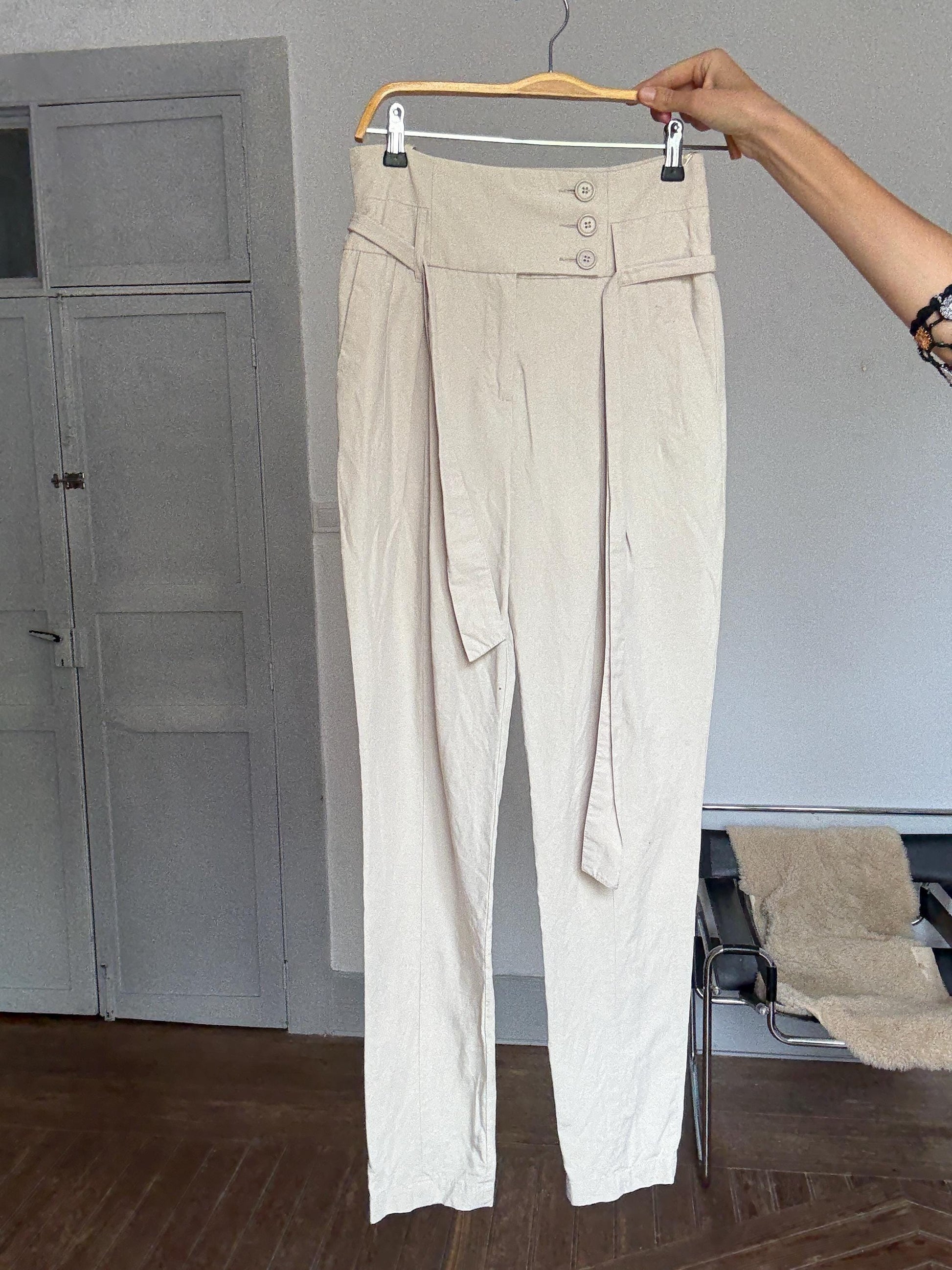Oatmeal beige high waist trousers, Chic cotton pants with belt | Size EU34 / US2 | Sao Paulo brand