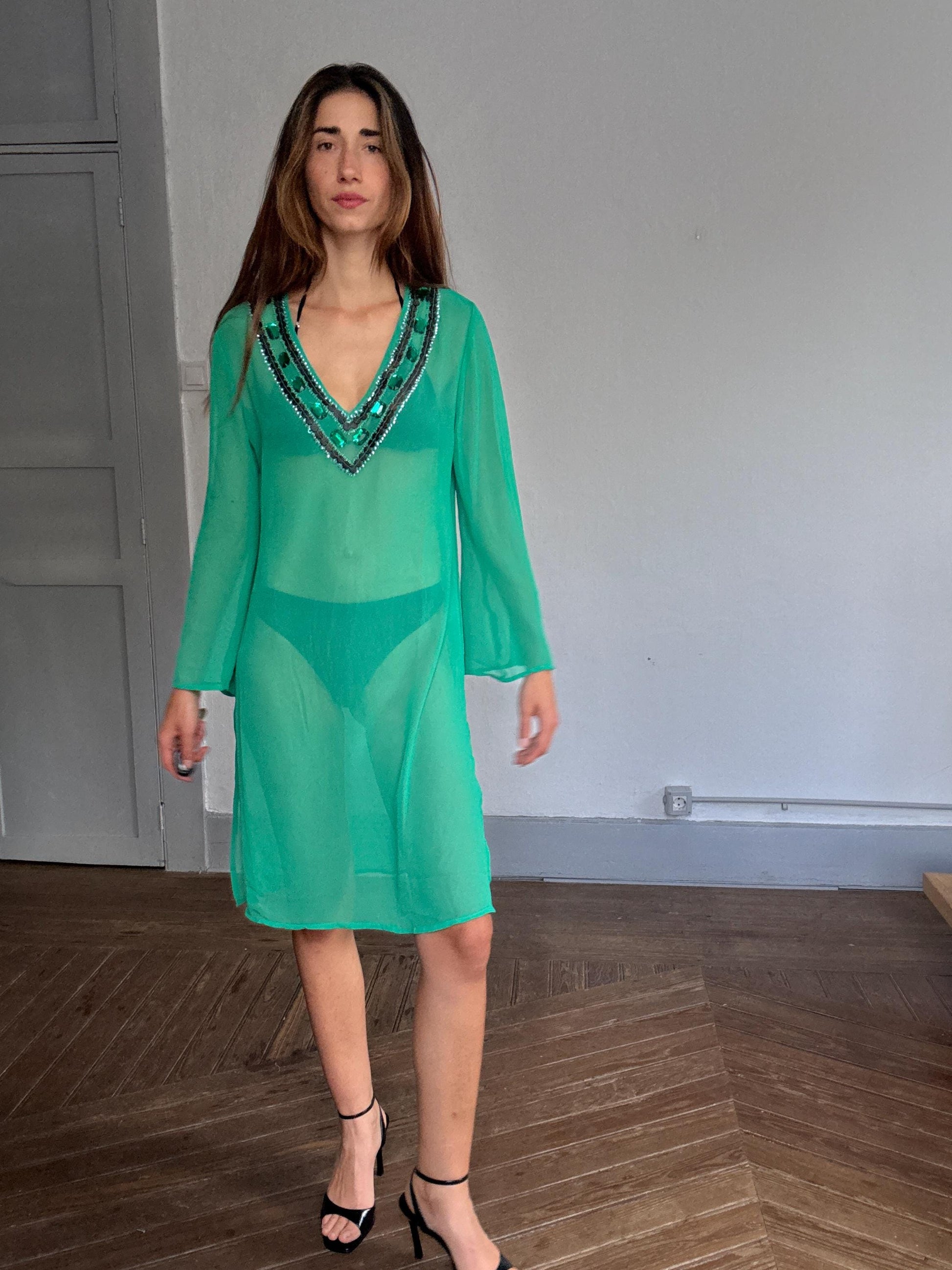 Vintage green sheer tunic dress with deep V neckline – beaded gemstone trim, flowy silhouette, KLUMI, M/L fit, glam beach cover-up