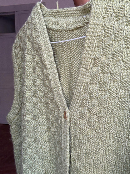 Chunky Knit Green Vest — additional view 11
