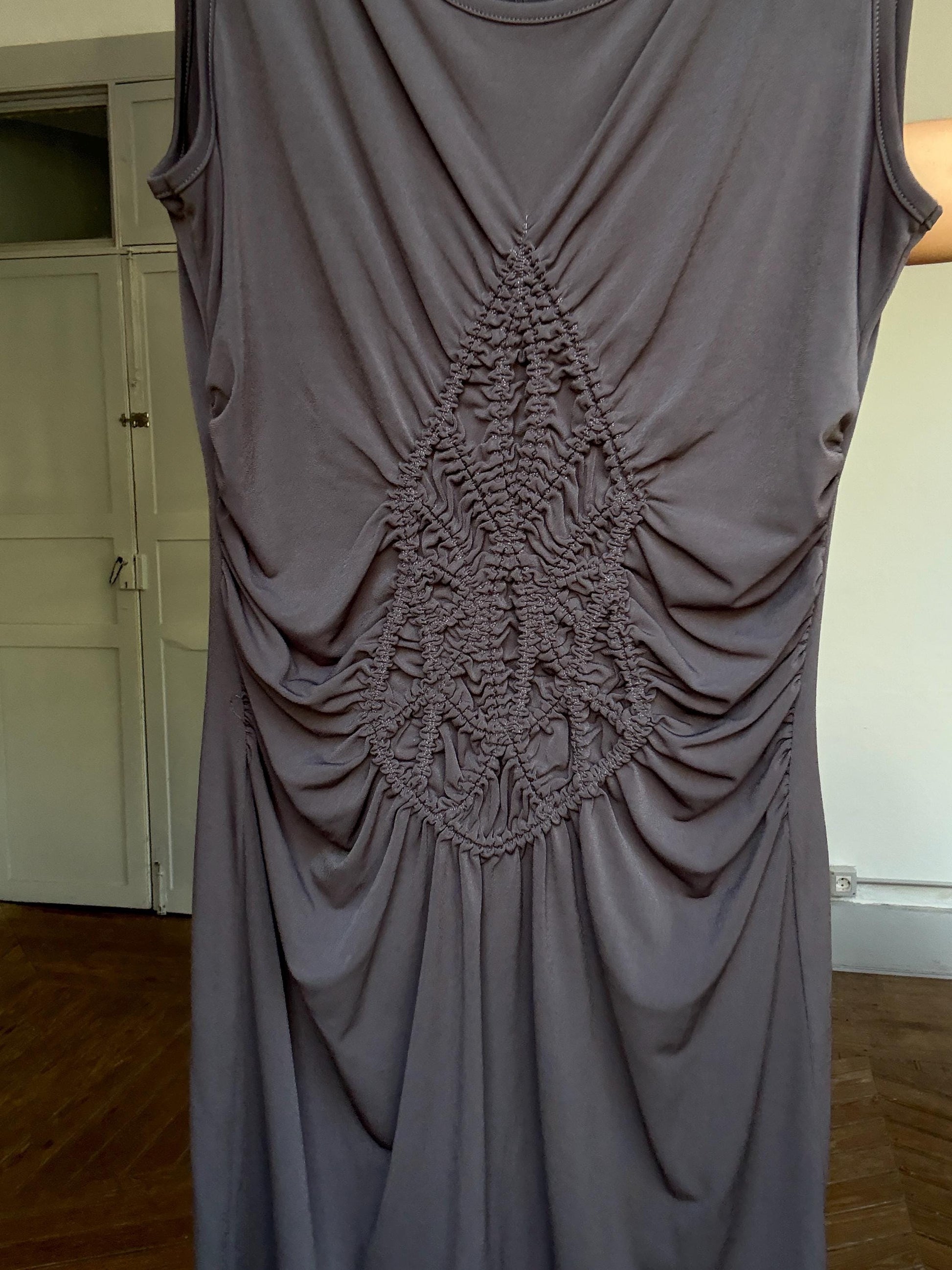 Jeff Gallano stretch ruched bodycon dress – FR 34 / US 2, made in France, vintage luxury, sculpting fit, dark taupe