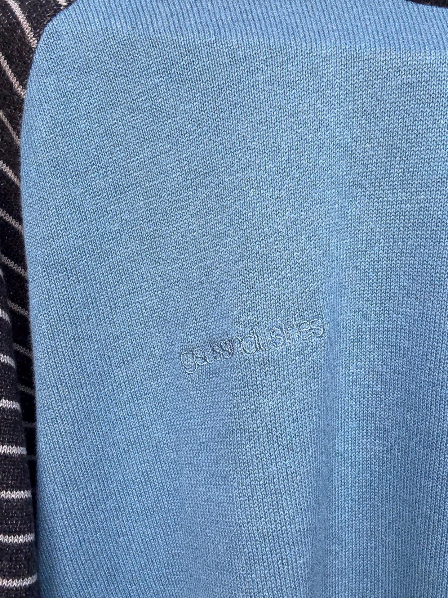 Y2K Colorblock Jumper - Deadstock — fabric close-up