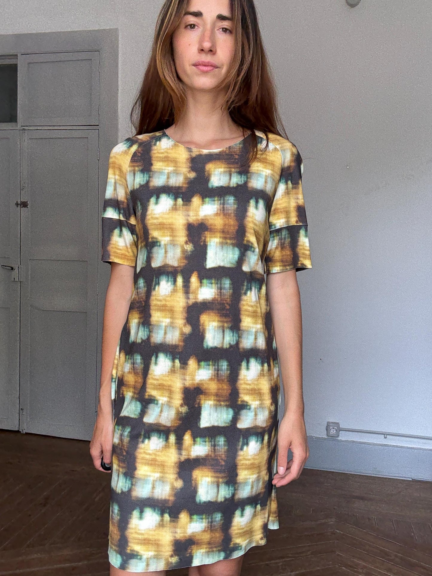 COS Abstract Print Mini Dress | Earthy Luxe Summer Staple, Hidden Pockets & Art-Gallery Vibes, Size S